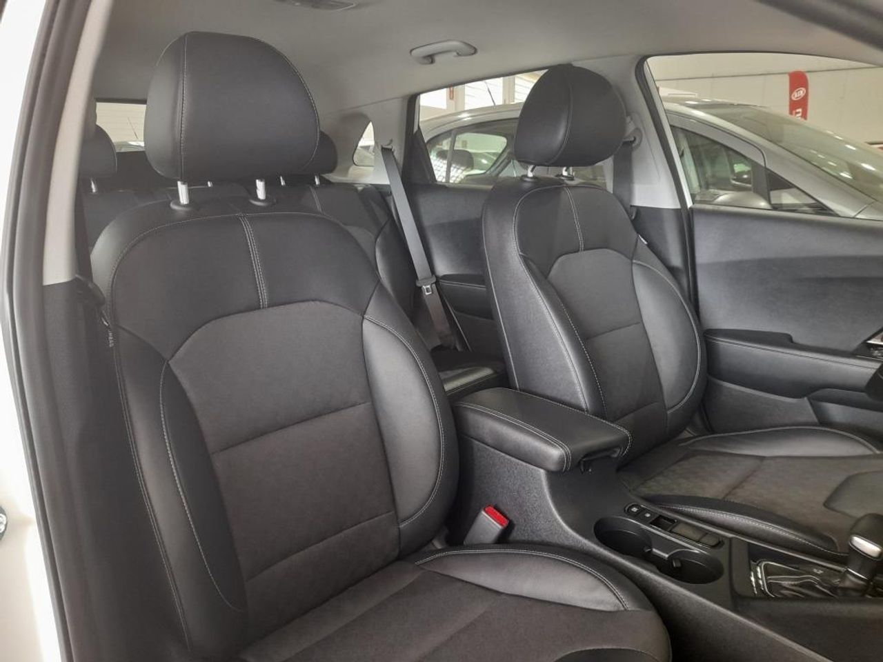 Kia Niro 1.6 GDi HEV 104kW (141CV) Drive - foto 9