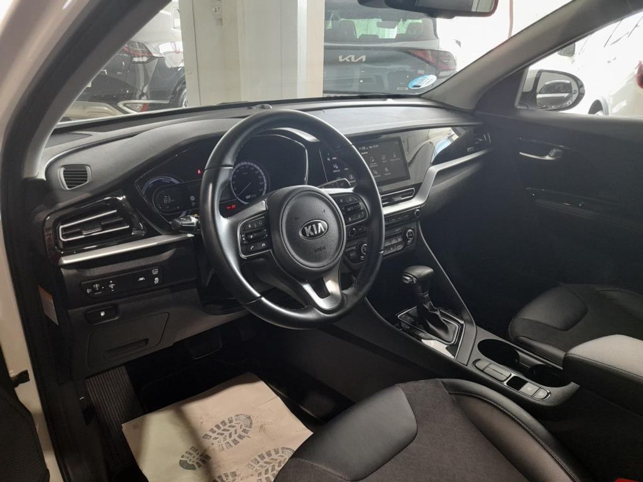 Kia Niro 1.6 GDi HEV 104kW (141CV) Drive - foto 26