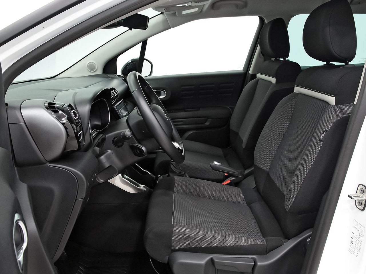 Citroën C3 Aircross BlueHDi 81kW (110CV) S&S Shine - foto 8