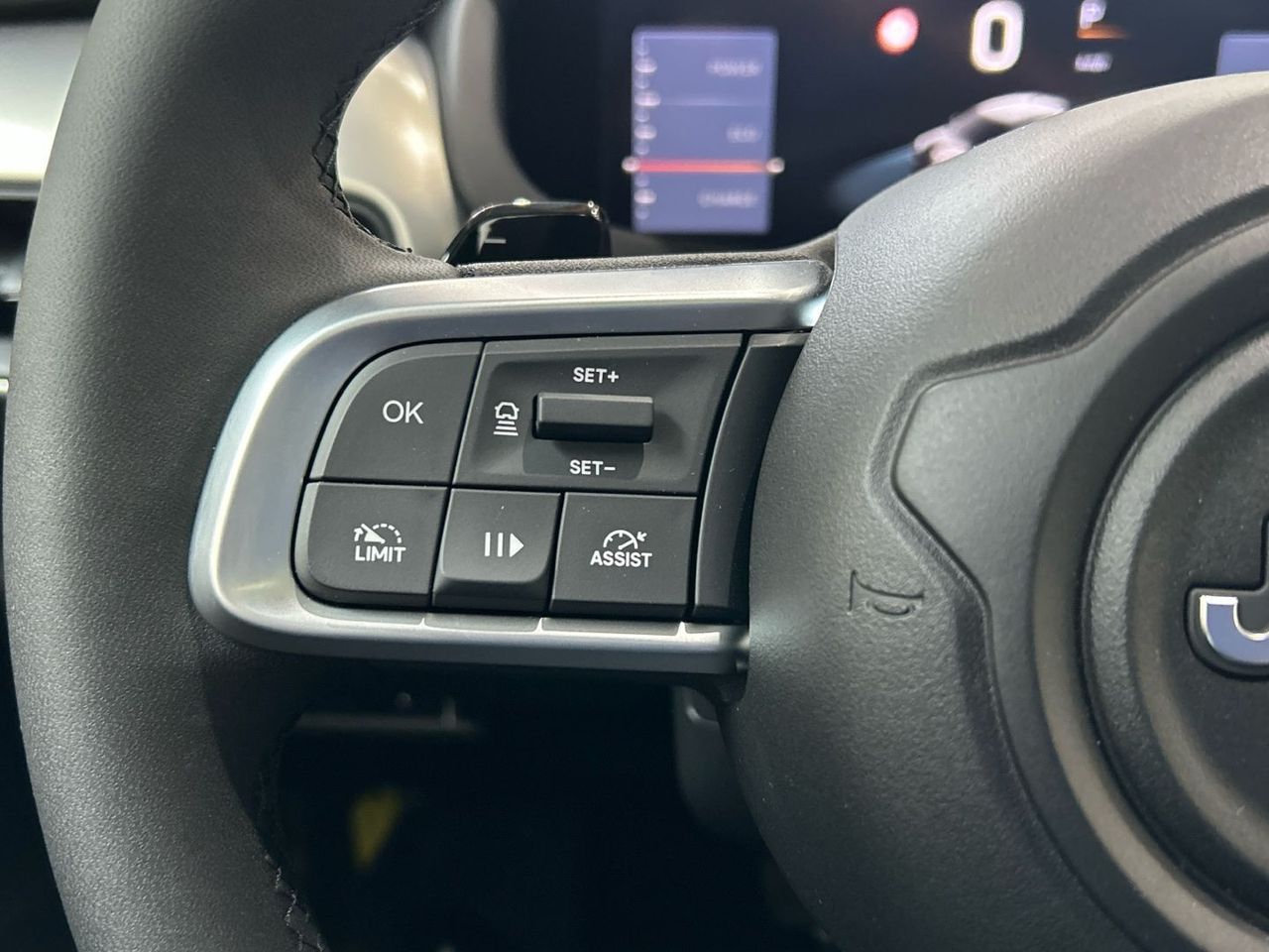 Jeep Avenger 1.2 eHybrid Summit 74 kW (100 CV) - foto 20