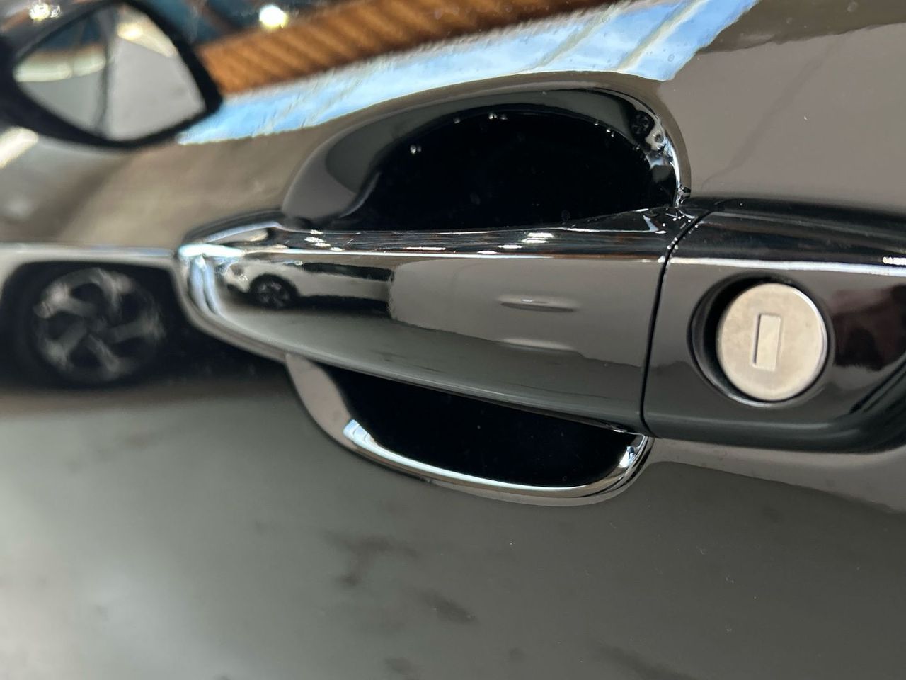 Jeep Avenger 1.2 eHybrid Summit 74 kW (100 CV) - foto 26