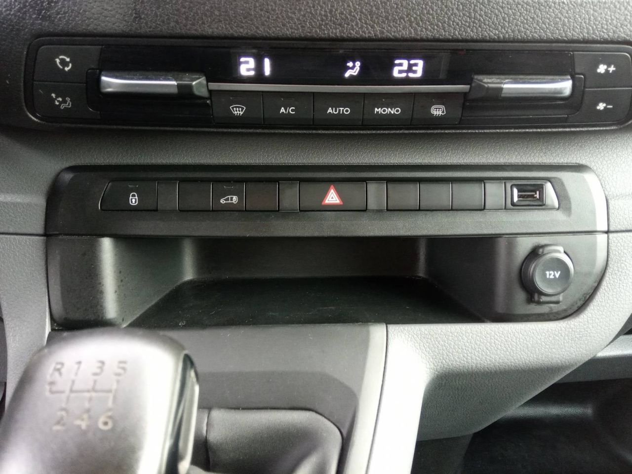 Peugeot Expert Furgón  2.0 BlueHDi 120 S&S Long Premium - foto 14