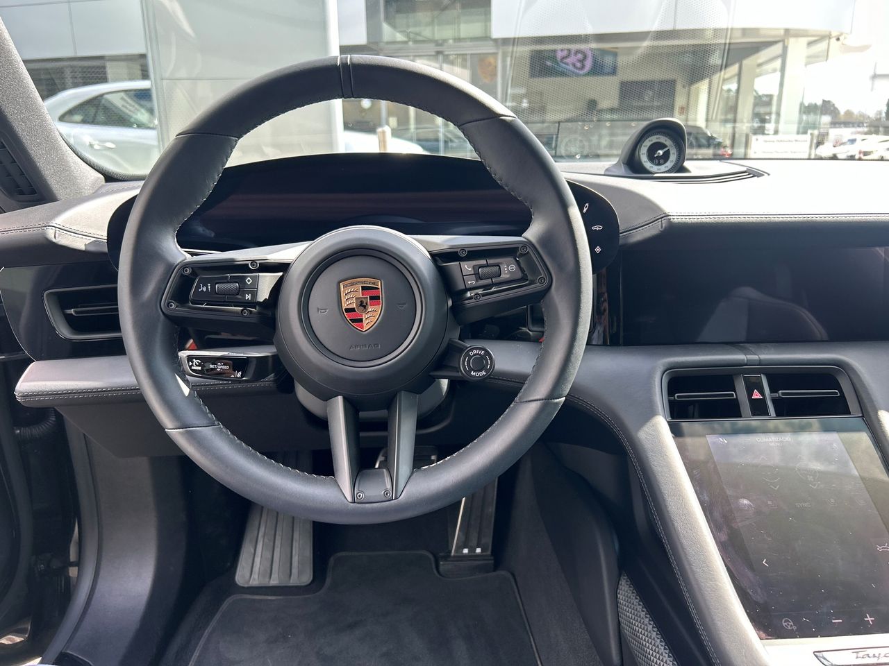 Porsche Taycan 4S Cross Turismo - foto 17