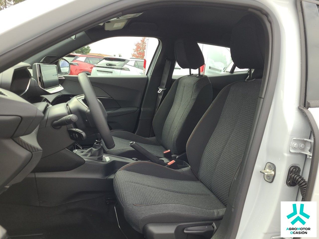 Peugeot 2008 Style Gasolina 100 S&S 6 Vel. MAN - foto 11