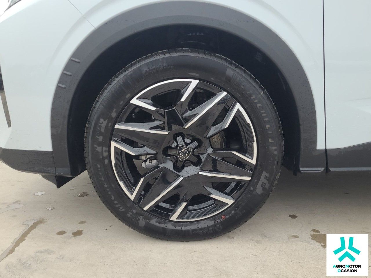 Peugeot 3008 Hybrid 1.2 107KW GT eDCS6 - foto 13