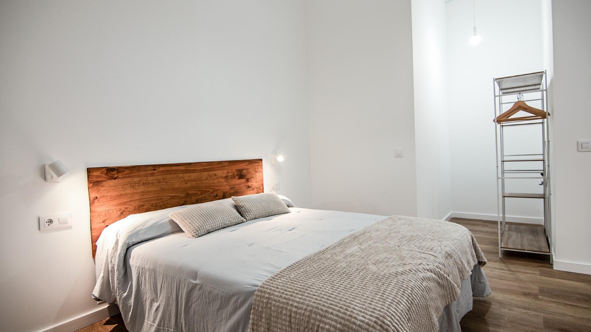 2 APARTAMENTOS TURISTICOS CON LICENCIA DEFINITIVA EN VALENCI - foto 15