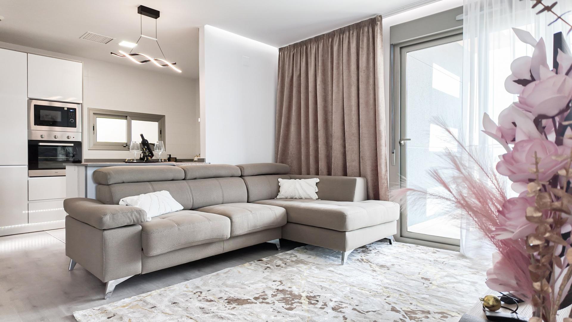 Ático dúplex con solarium privado y con vistas al mar en Los - foto 3