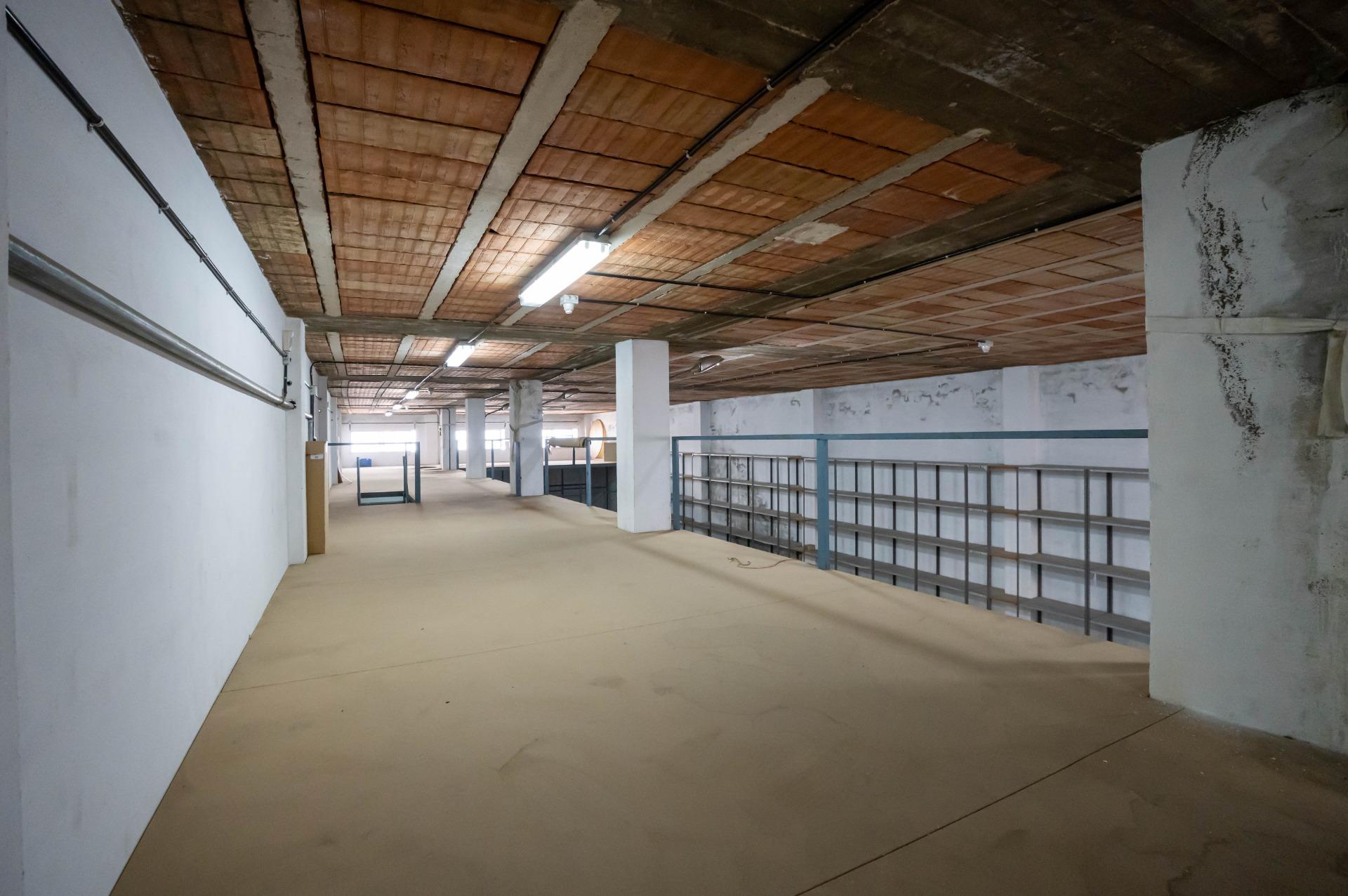 LOCAL COMERCIAL CON EXCELENTE ubicación EN ALCALA DEL RIO - foto 32