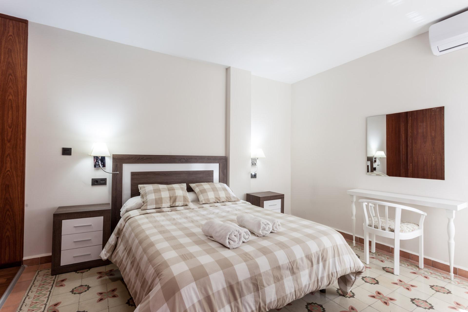 ATENCIÓN INVERSORES!!! Magnífico Edificio en pleno Centro de - foto 23