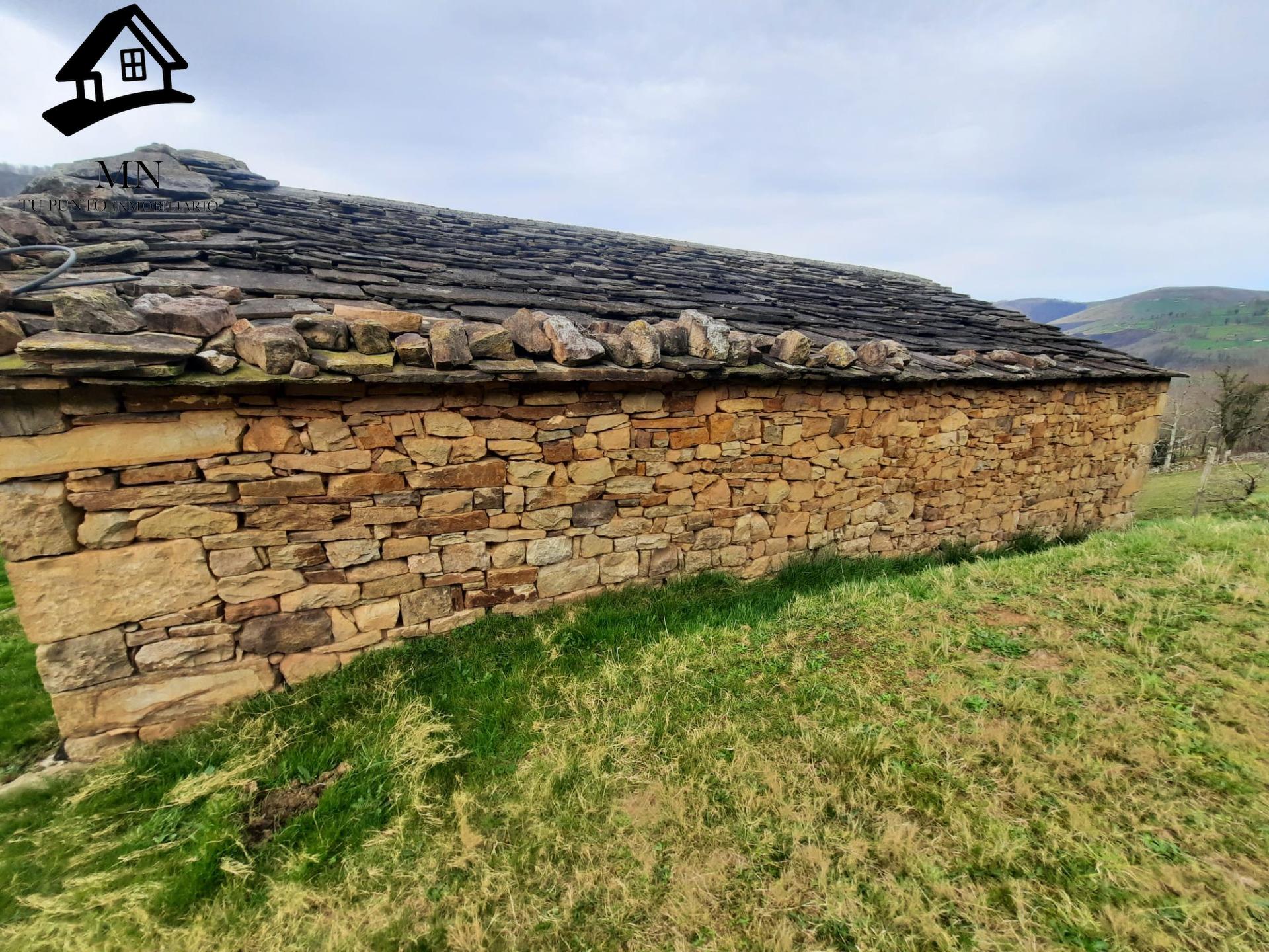 Auténtica Cabaña Pasiega en el Corazón de Vega de Pas: Un Re - foto 8