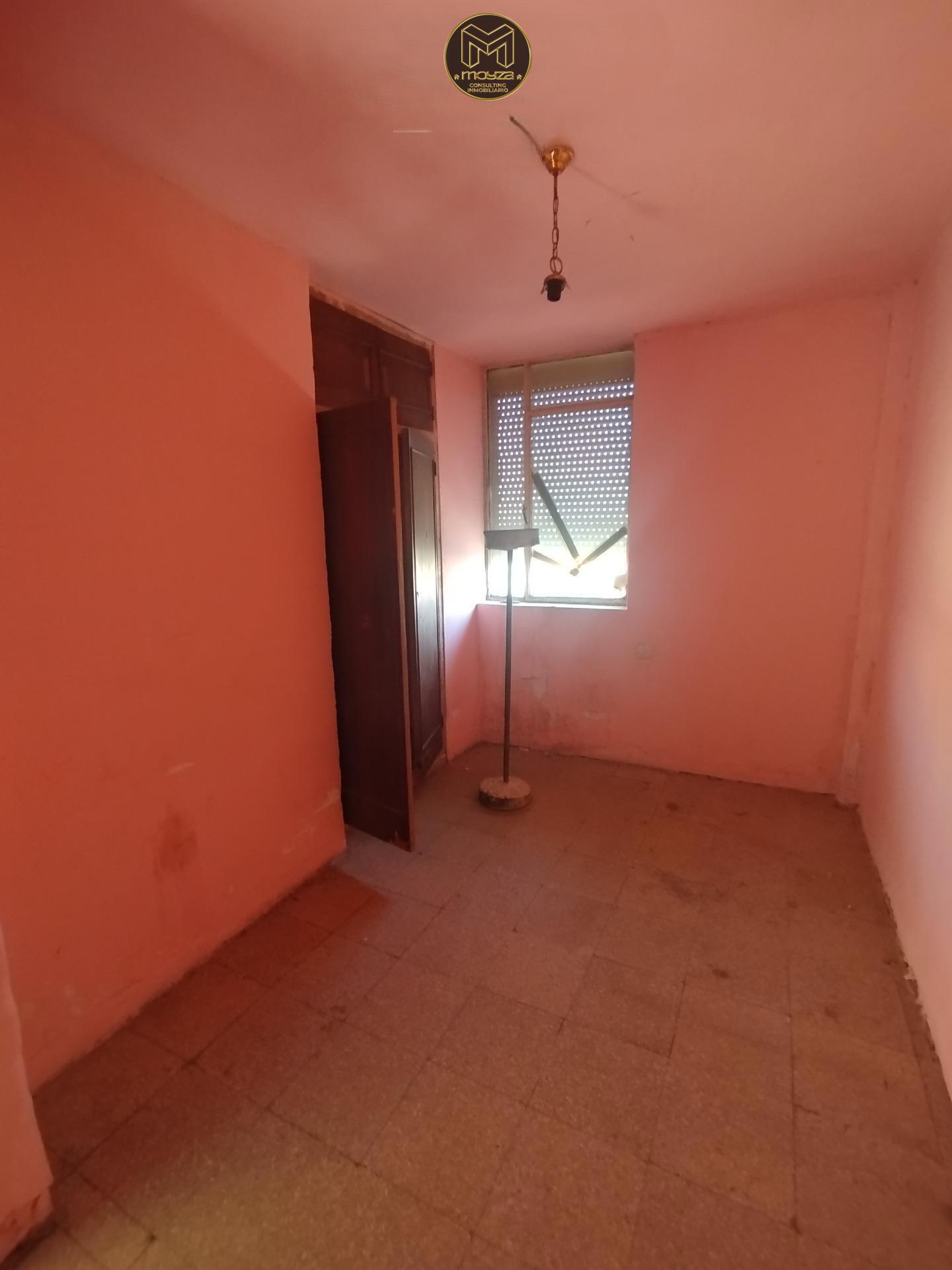 PISO EN VENTA EN LINARES - foto 5