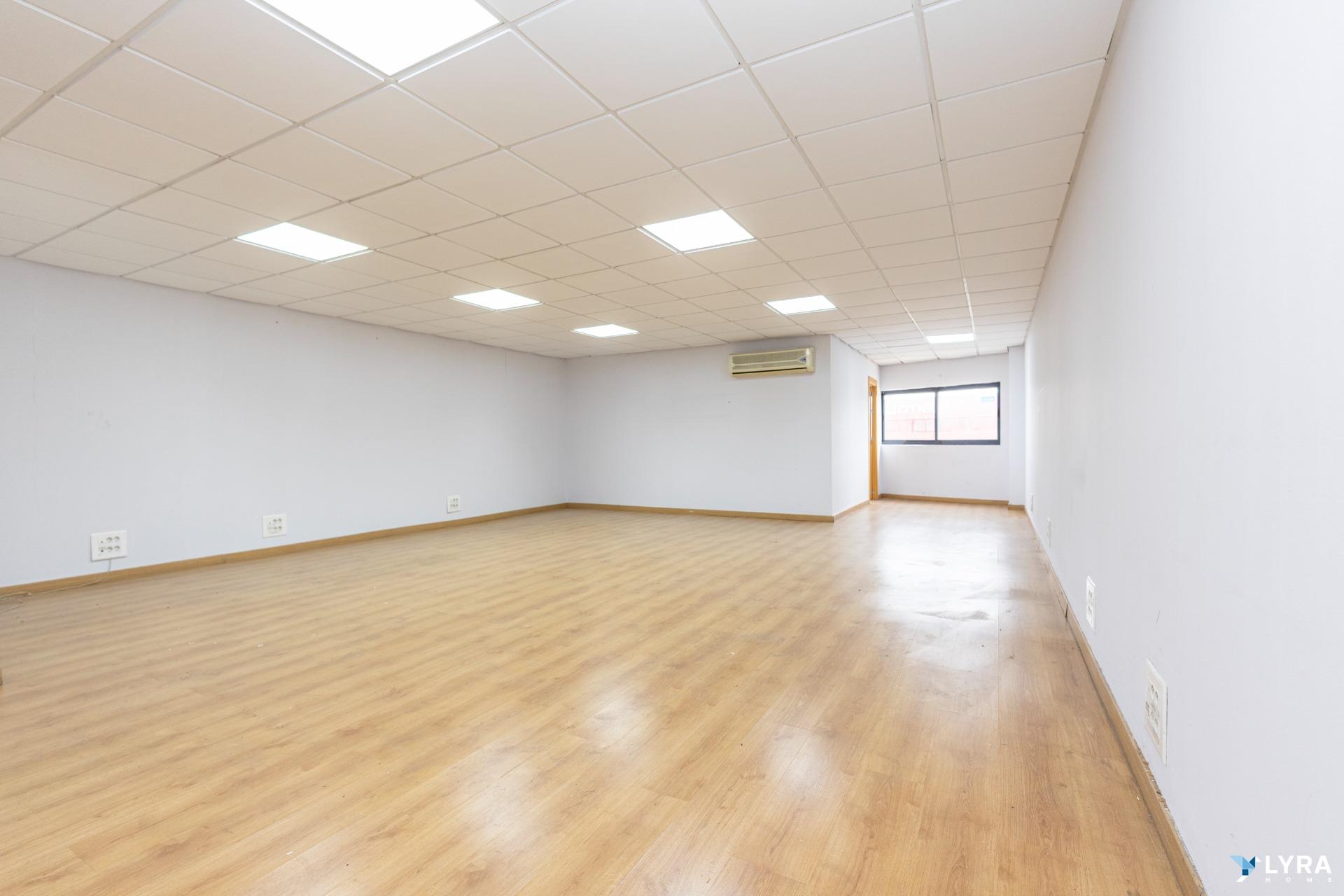 ¡Oportunidad Única! Alquiler Nave Industrial + Oficina Acond - foto 28