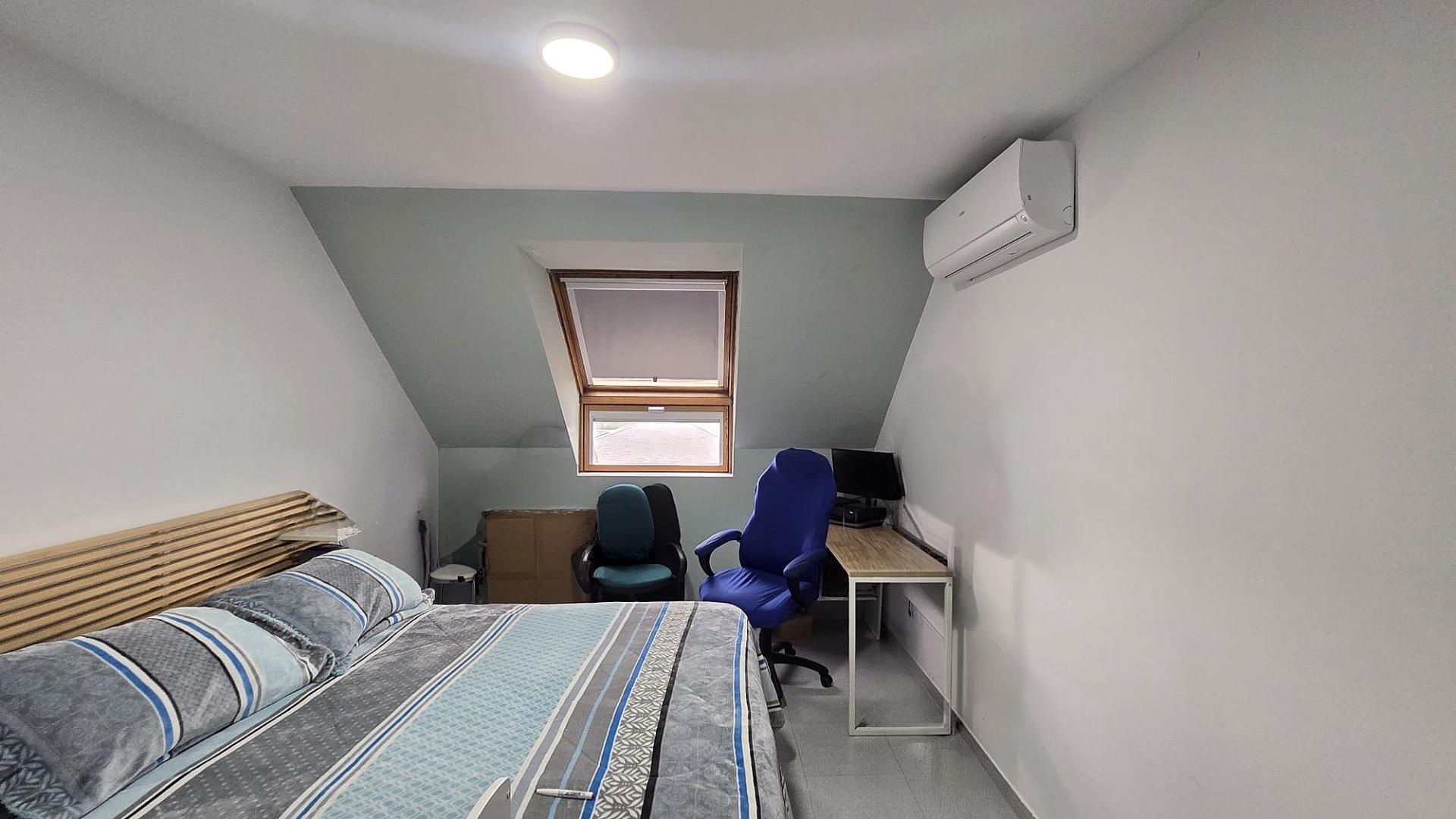 ¡ESTUDIANTES! EN ALQUILER PISO DE DOS DORMITORIOS, DOS BAÑOS - foto 10