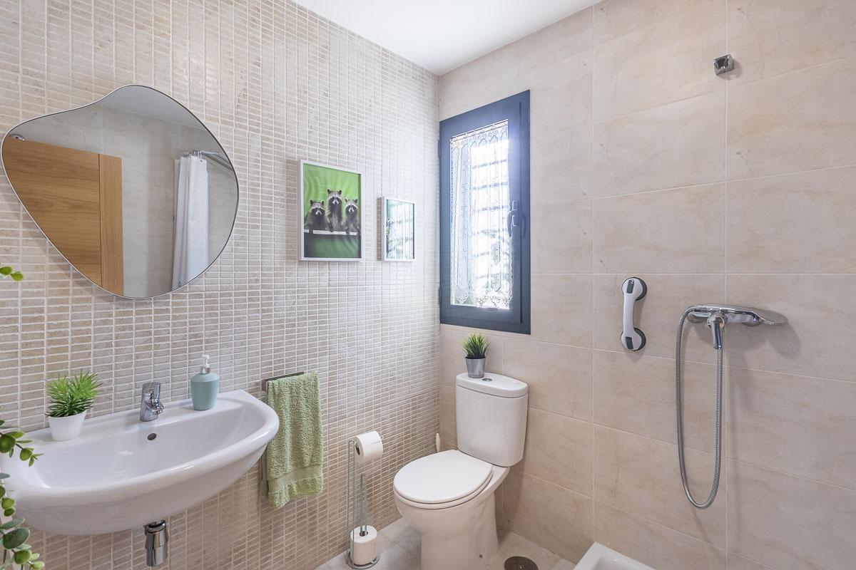 ADOSADO EN LAS GABIAS - foto 17