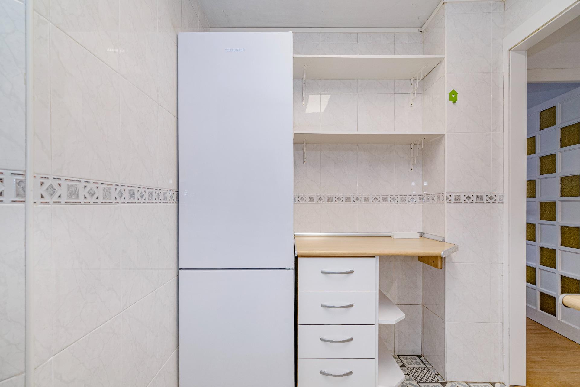 ALQUILER DE habitación SEMIREFORMADO CON MOBILIARIO NUEVO EN - foto 20