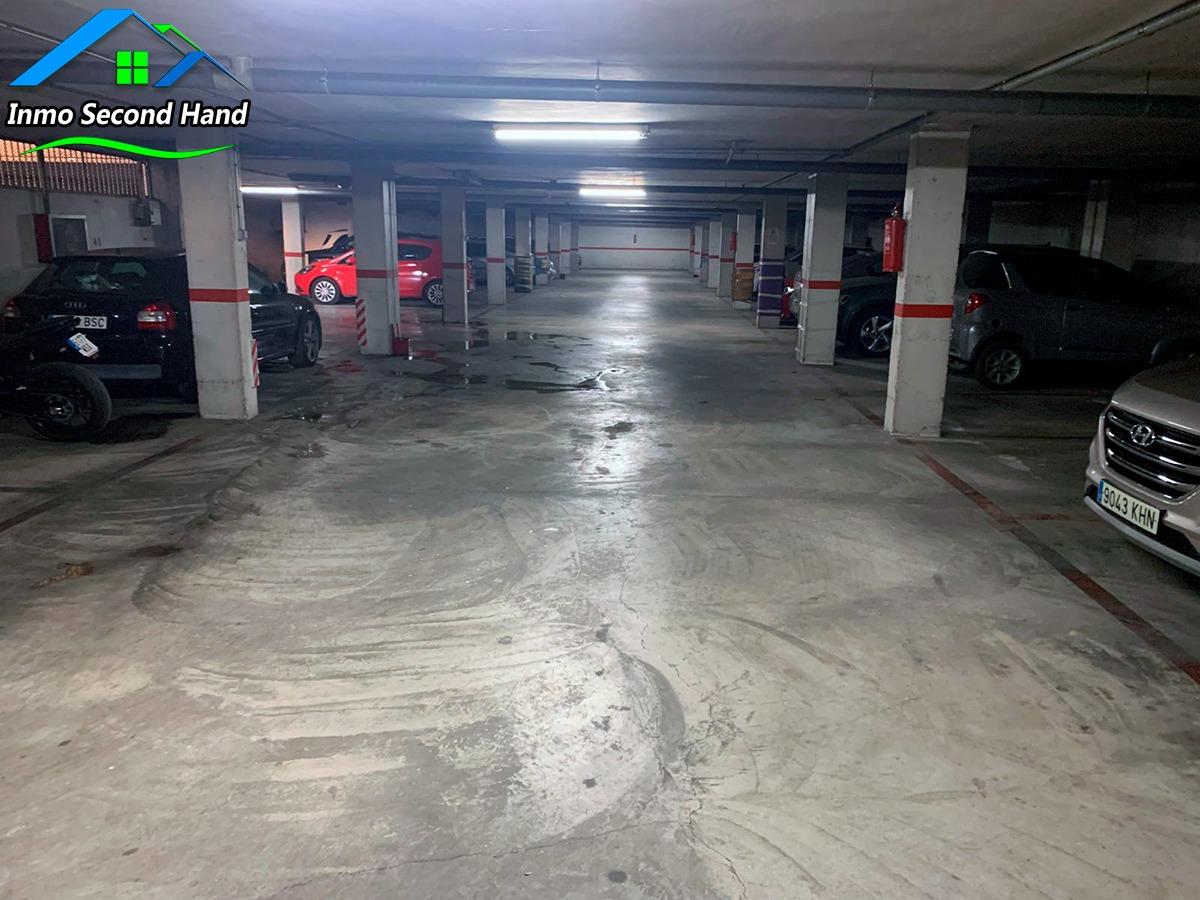 Inversión Premium en Cartagena 1089 m – Garaje Operativo con - foto 7