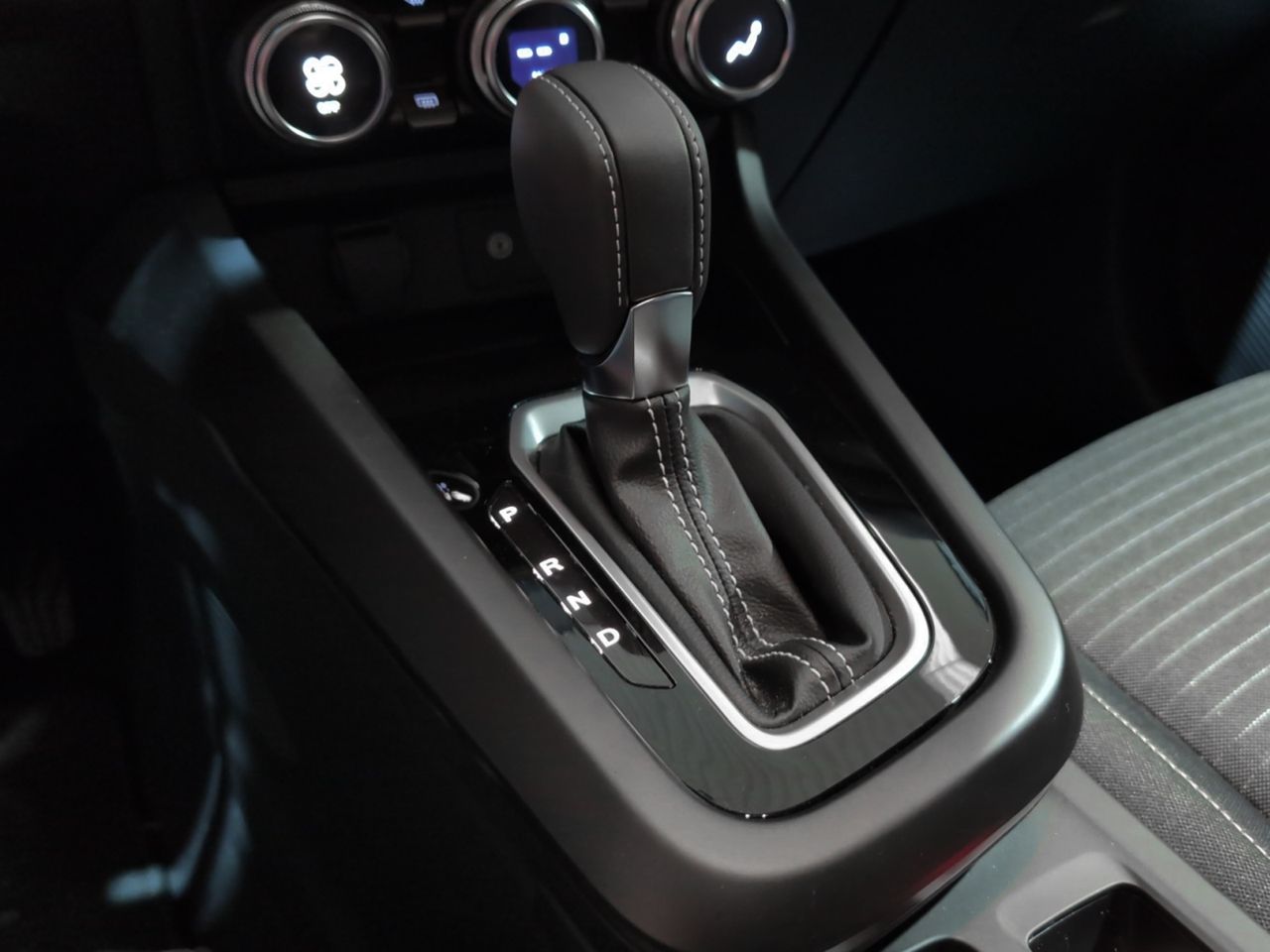 Renault Arkana Evolution - foto 12