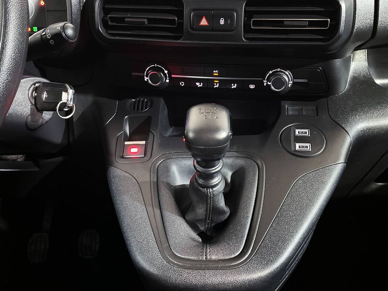 Opel Combo 100 Cv 1.5 Td S/S MT6 €6.4 - - foto 16