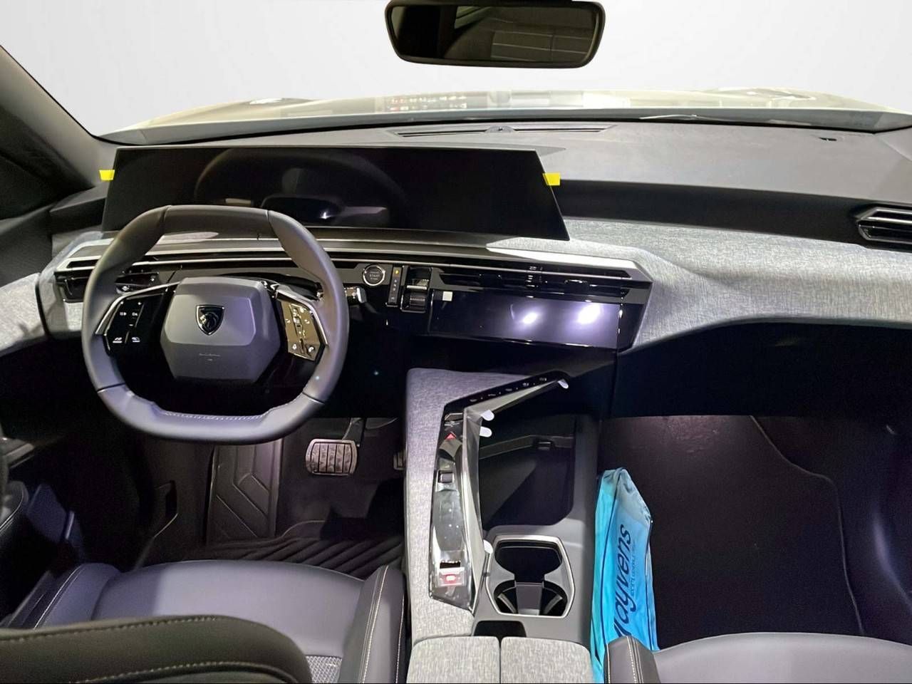 Peugeot 5008 1.2 100KW  eDCS6 Allure - foto 18