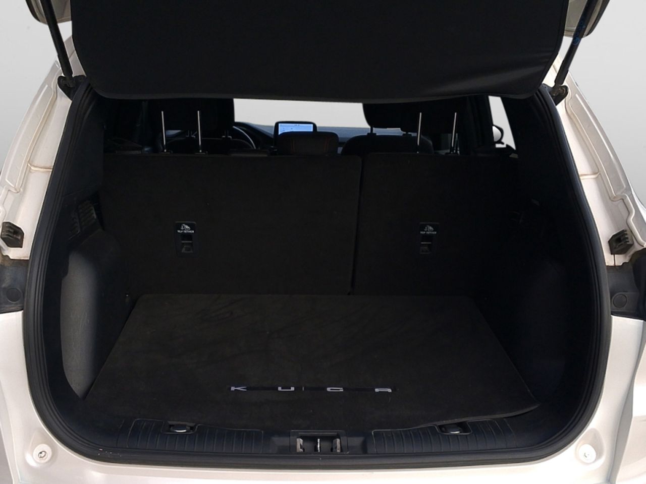 Ford Kuga ST-Line - foto 11