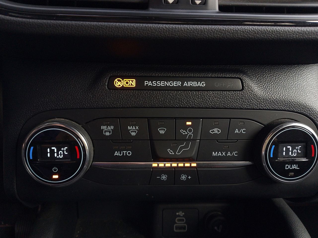 Ford Kuga ST-Line - foto 19