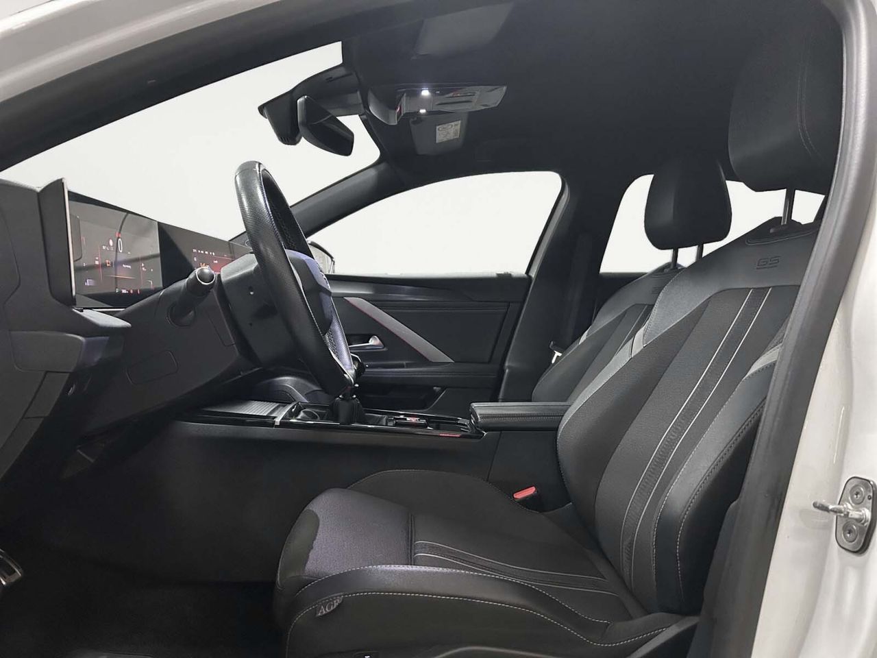 Opel Astra GS - foto 8