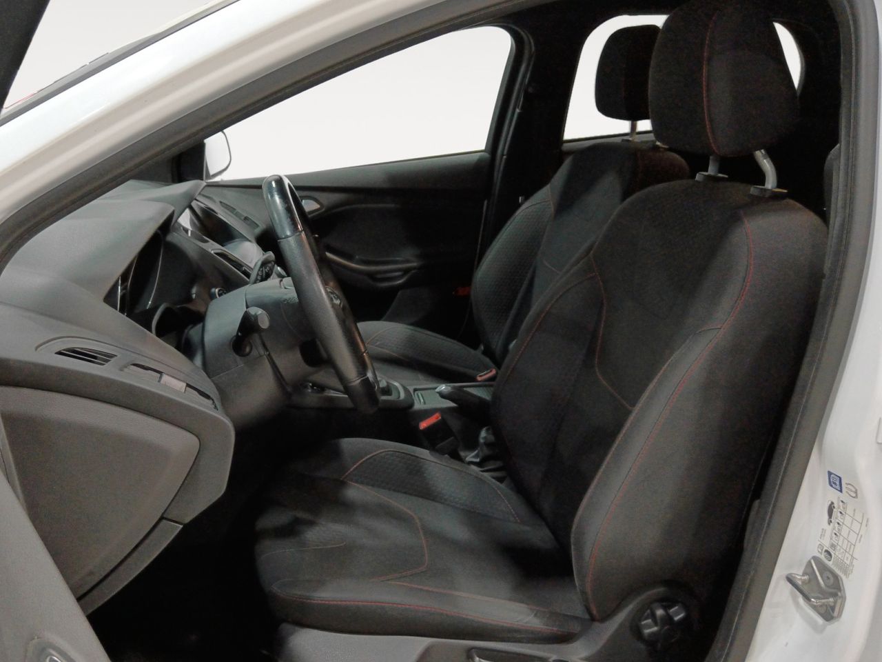 Ford Focus ST-Line - foto 8