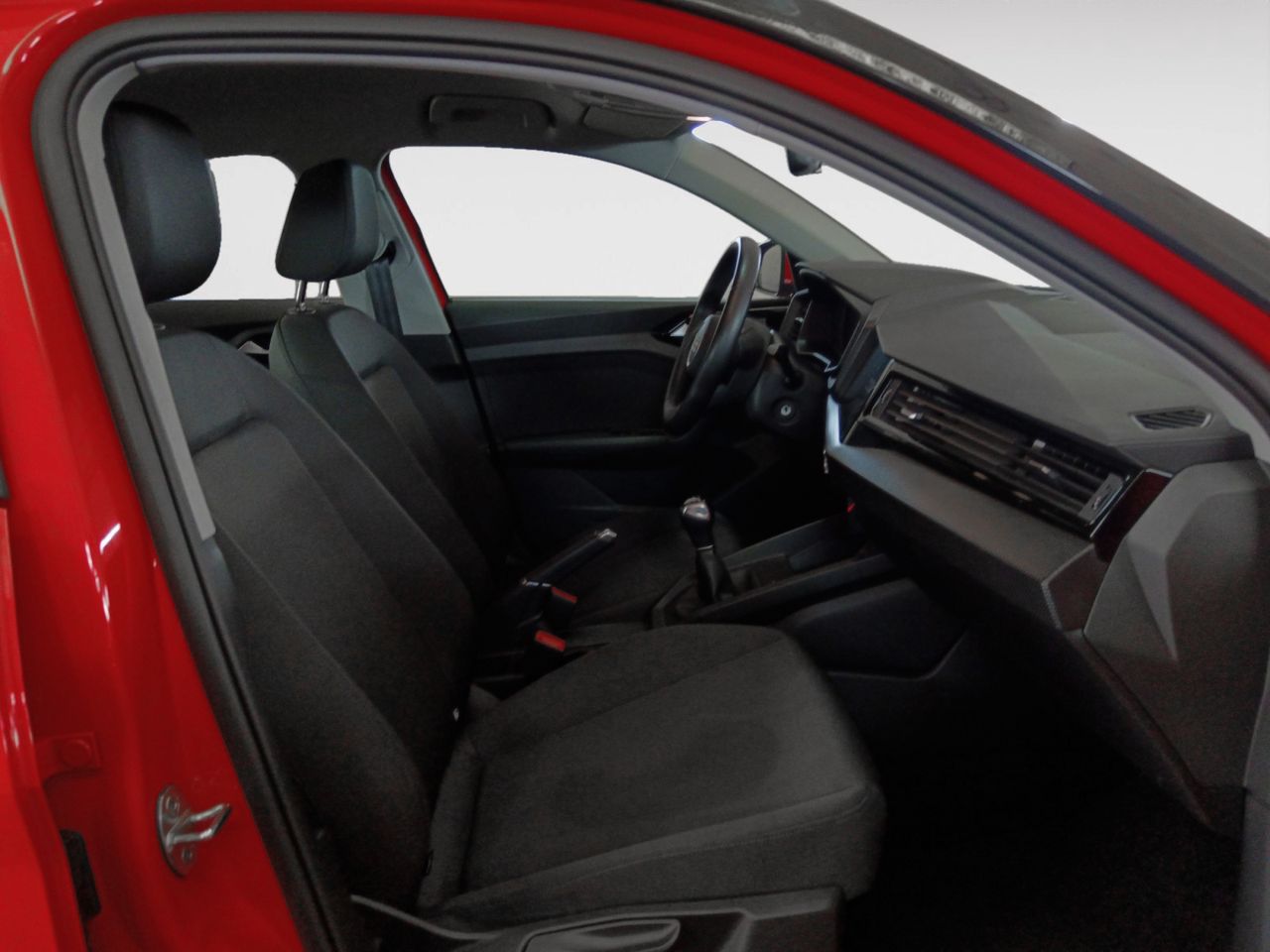 Audi A1 25 TFSI advanced - foto 10