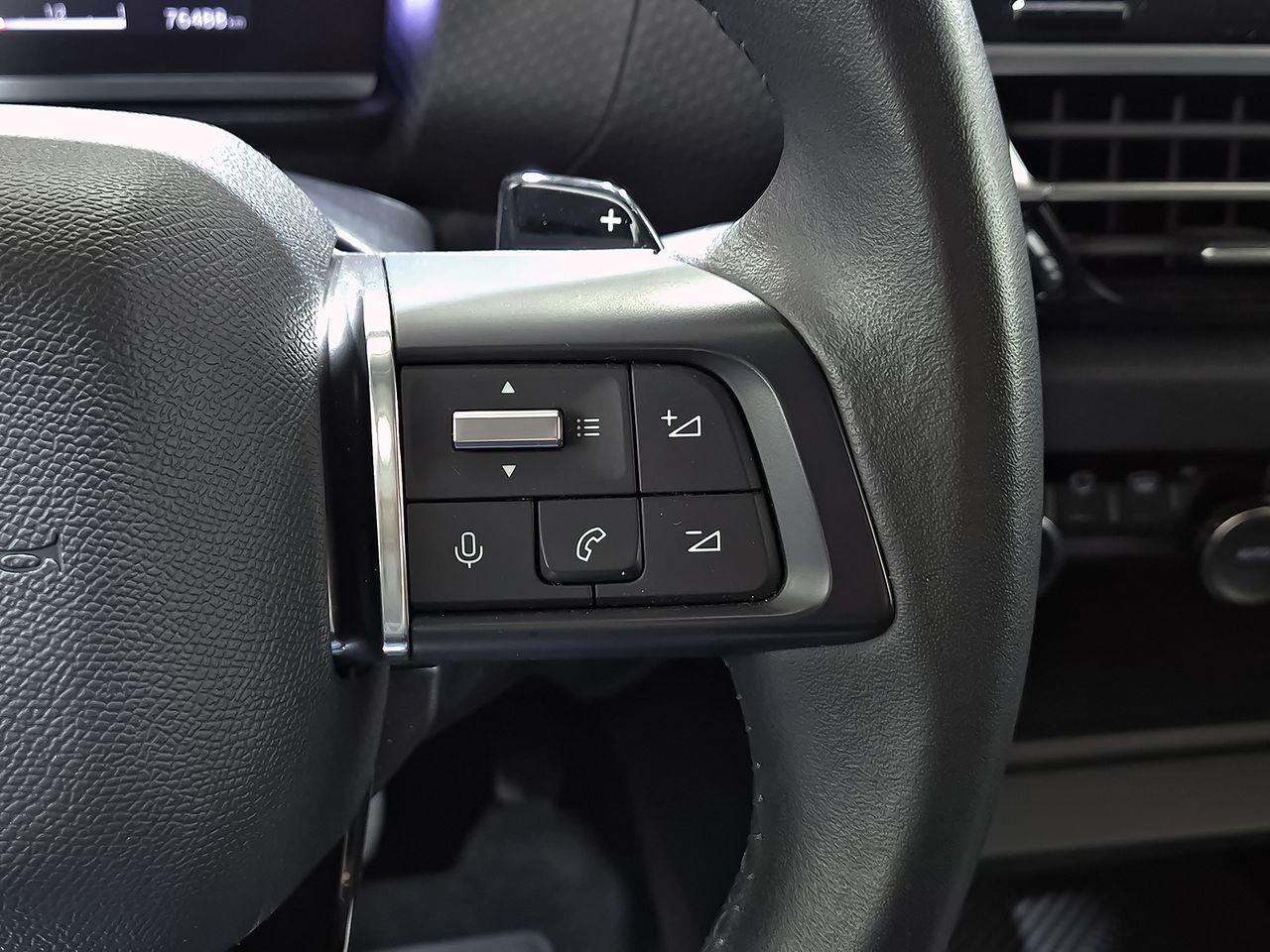 Citroën C4 BlueHDi 130 S&S EAT8 Feel Pack - foto 17