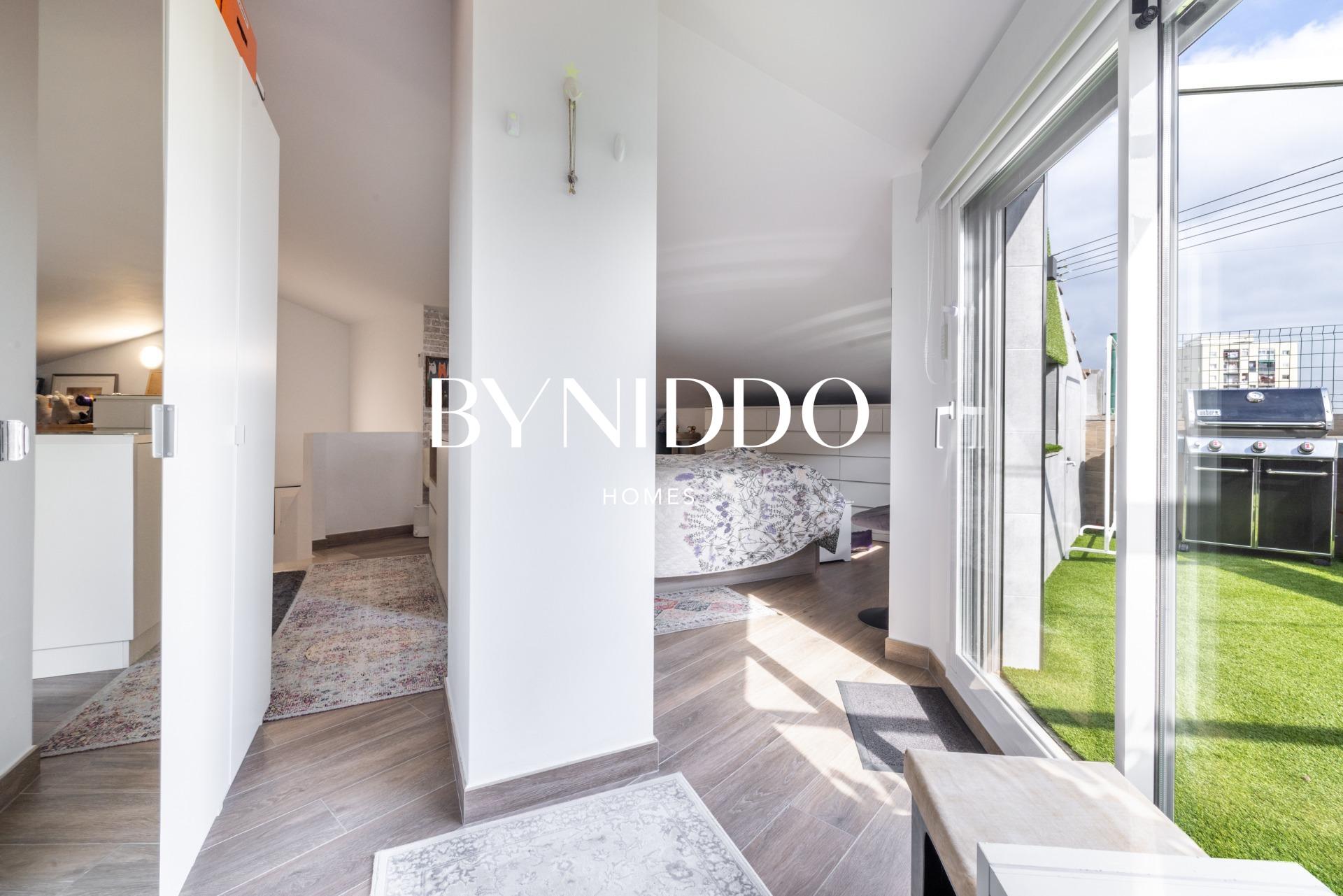 Espectacular dúplex reformado con terrazas y parking - foto 47