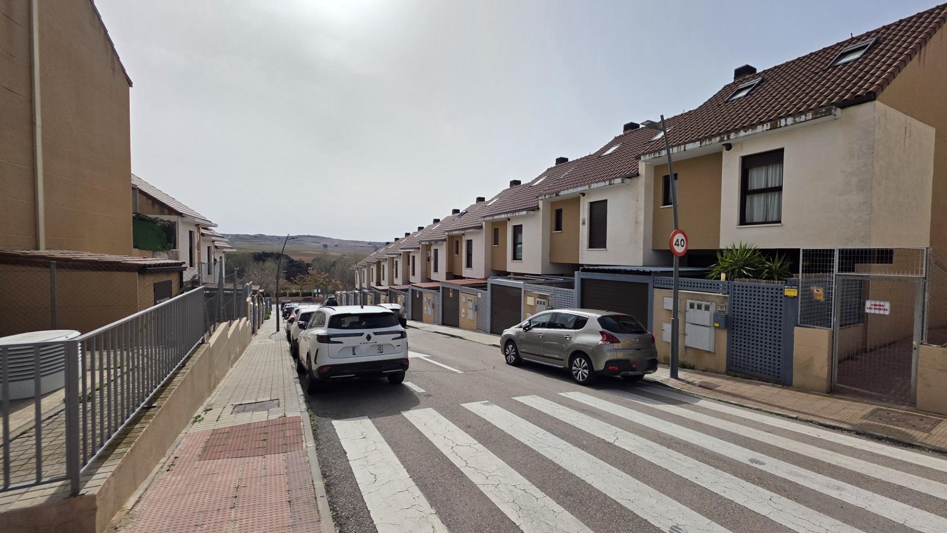 Chalet de lujo en Valdeolmos Alalpardo - foto 4