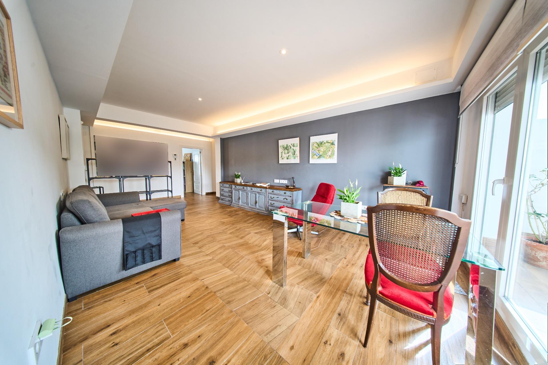 Atico reformado con terraza y aerotermia - foto 8