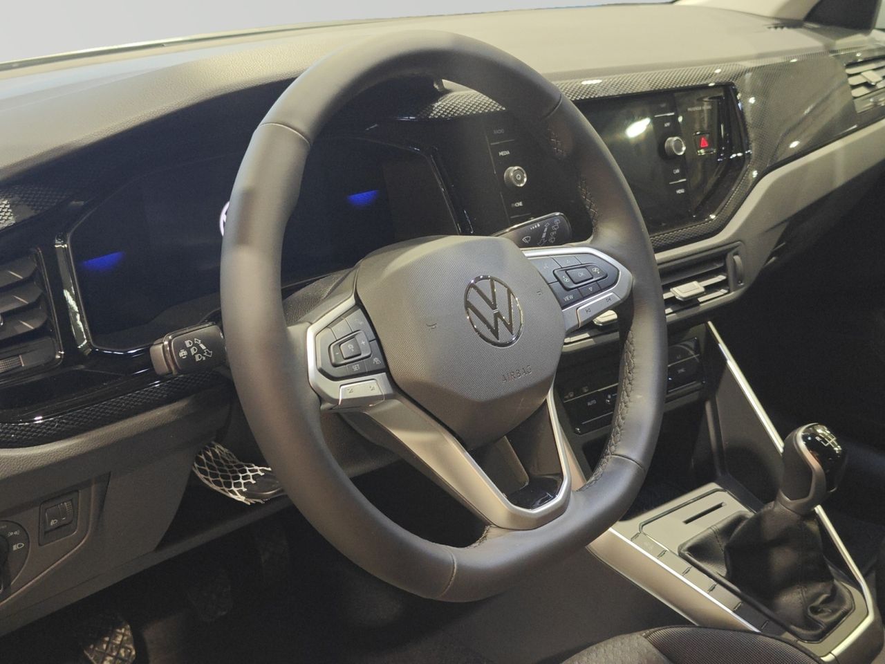 Volkswagen Taigo TAIGO 1.0 TSI 70KW (95CV) - foto 9