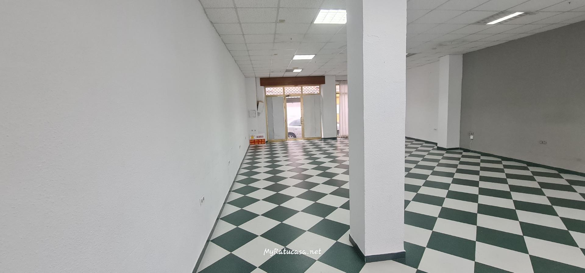 Local en Avenida Cádiz, Zaidín. - foto 10