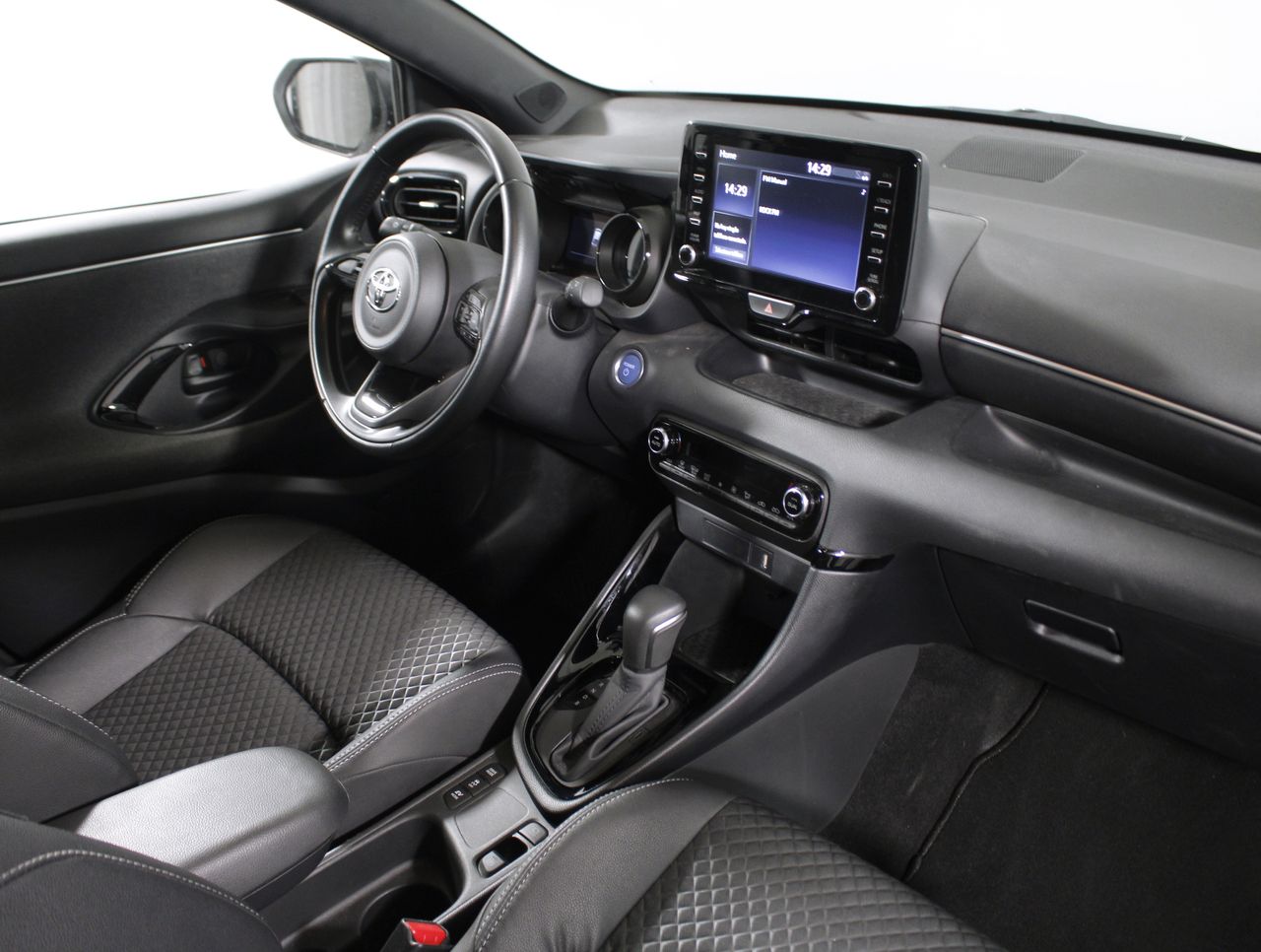 Toyota Yaris 1.5 VVT-I HYBRID STYLE 5P - foto 14