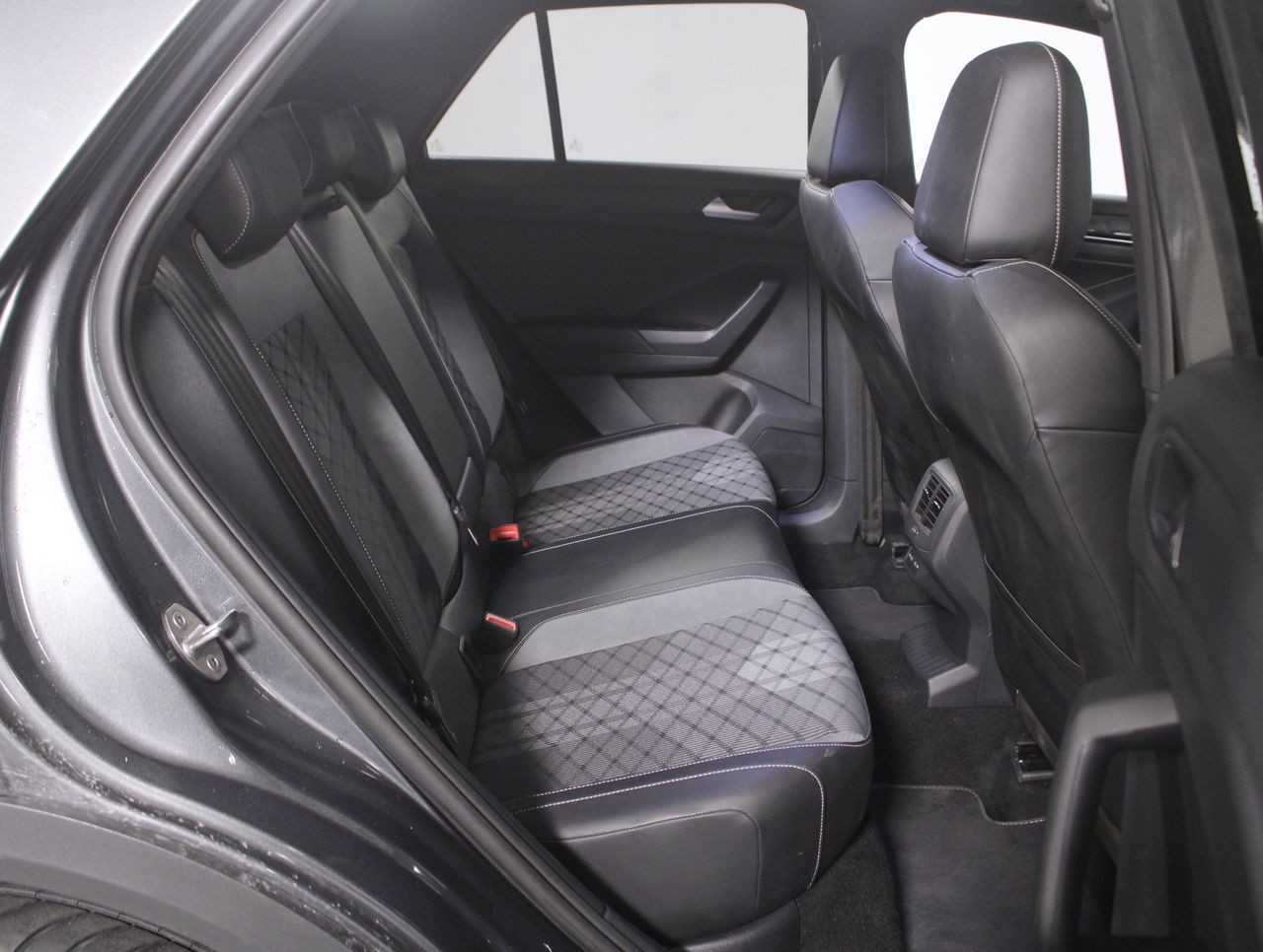 Volkswagen T-Roc 1.5 TSI 110KW DSG R-LINE 5P - foto 6