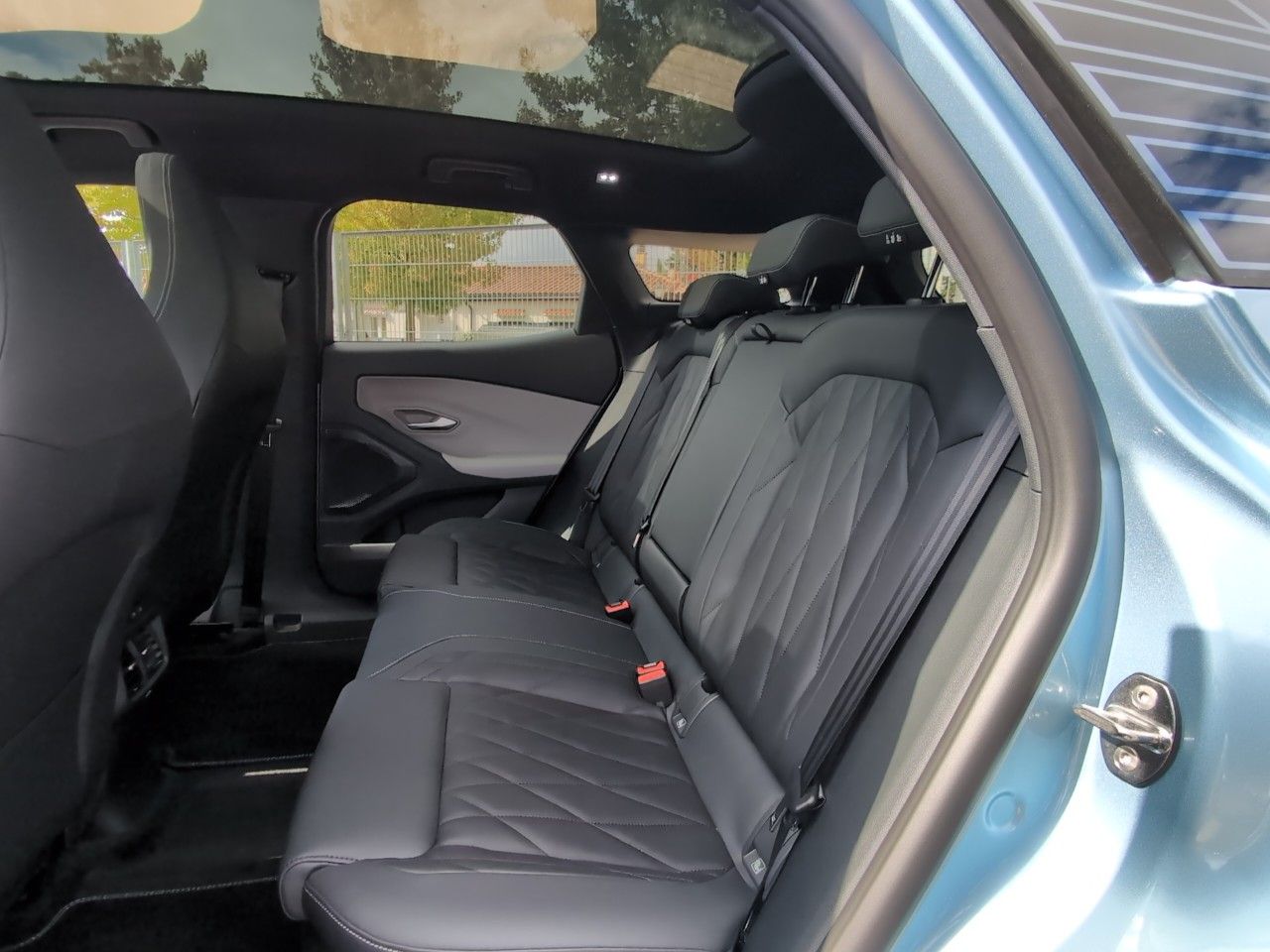 Ford Explorer eléctrico CX740S Premium R. Ext. RWD 77kWh 286 - foto 10