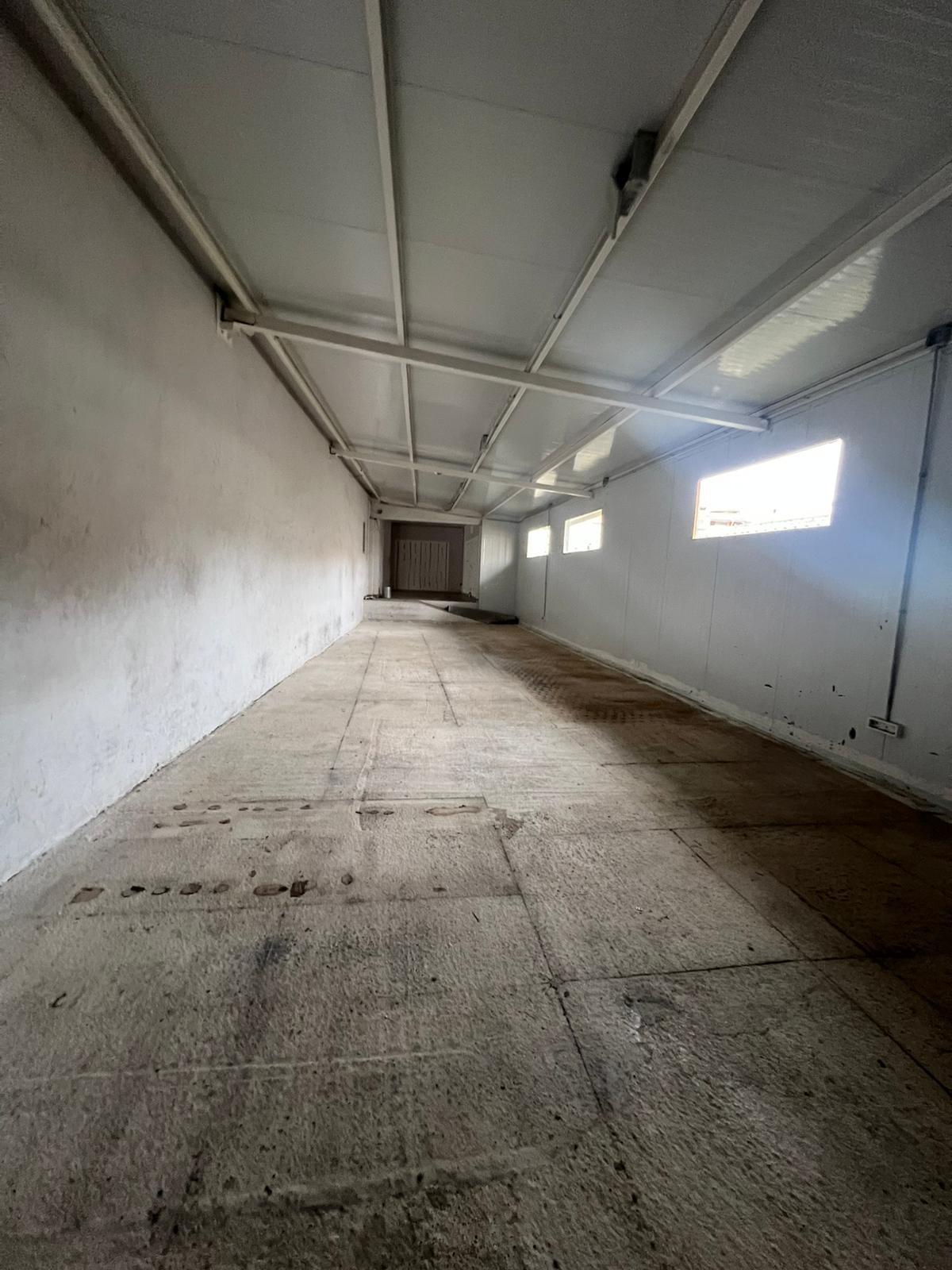 MAGNIFICO LOCAL EN LA ALBERCA - foto 18