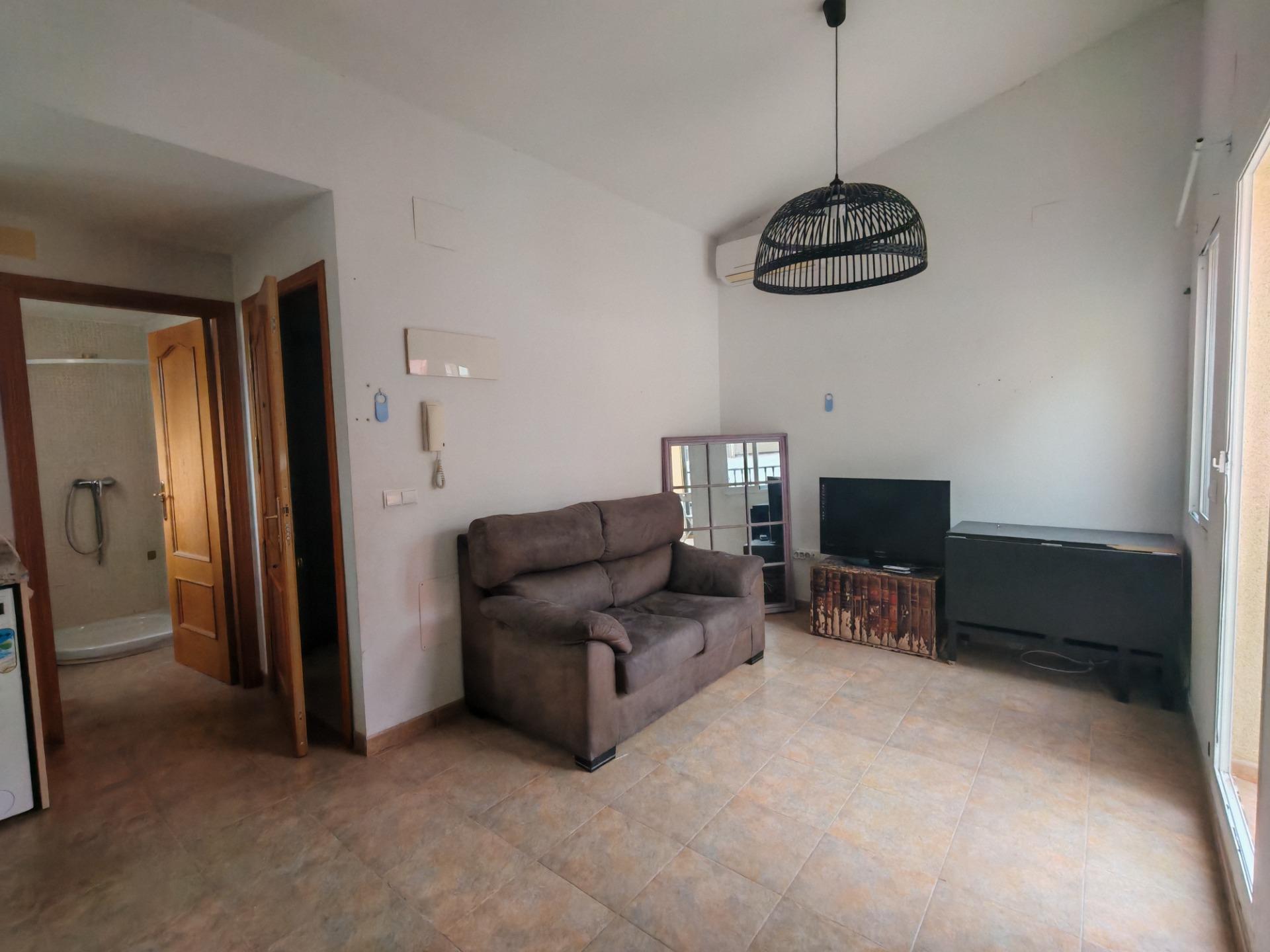 Ático en venta con gran terraza en pleno centro de Alicante - foto 7