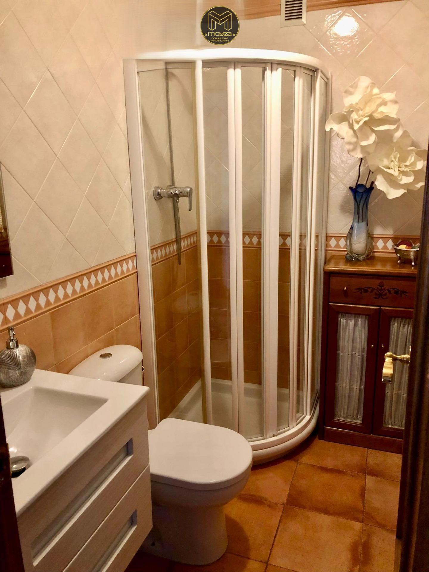 CASA EN TORREDELCAMPO - foto 18