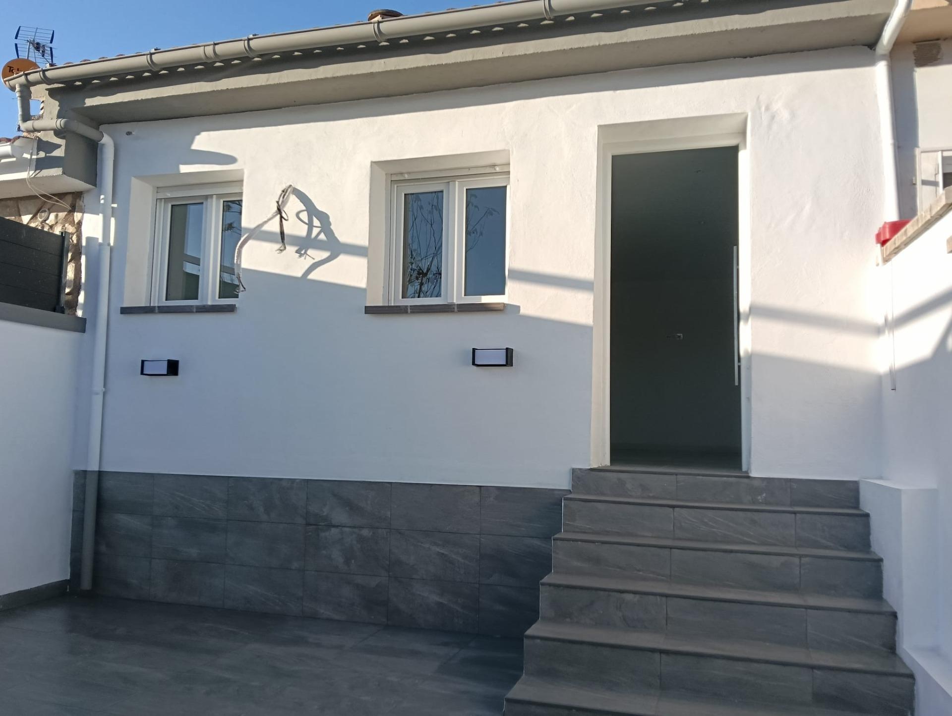 ¡Oportunidad en El Padul! Casa totalmente reformada en venta - foto 9