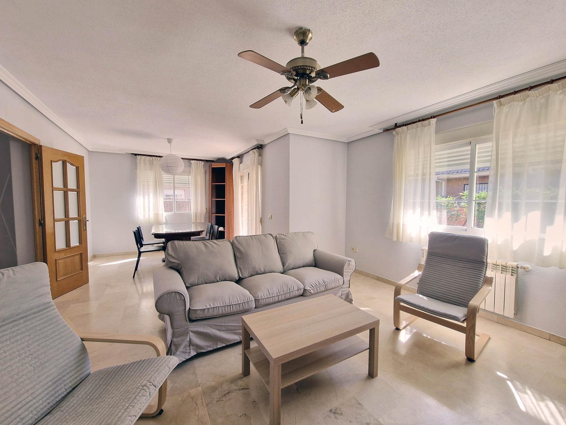 CHALET PAREADO EN ALQUILER PARA GRUPO DE ESTUDIANTES EN VILL - foto 8