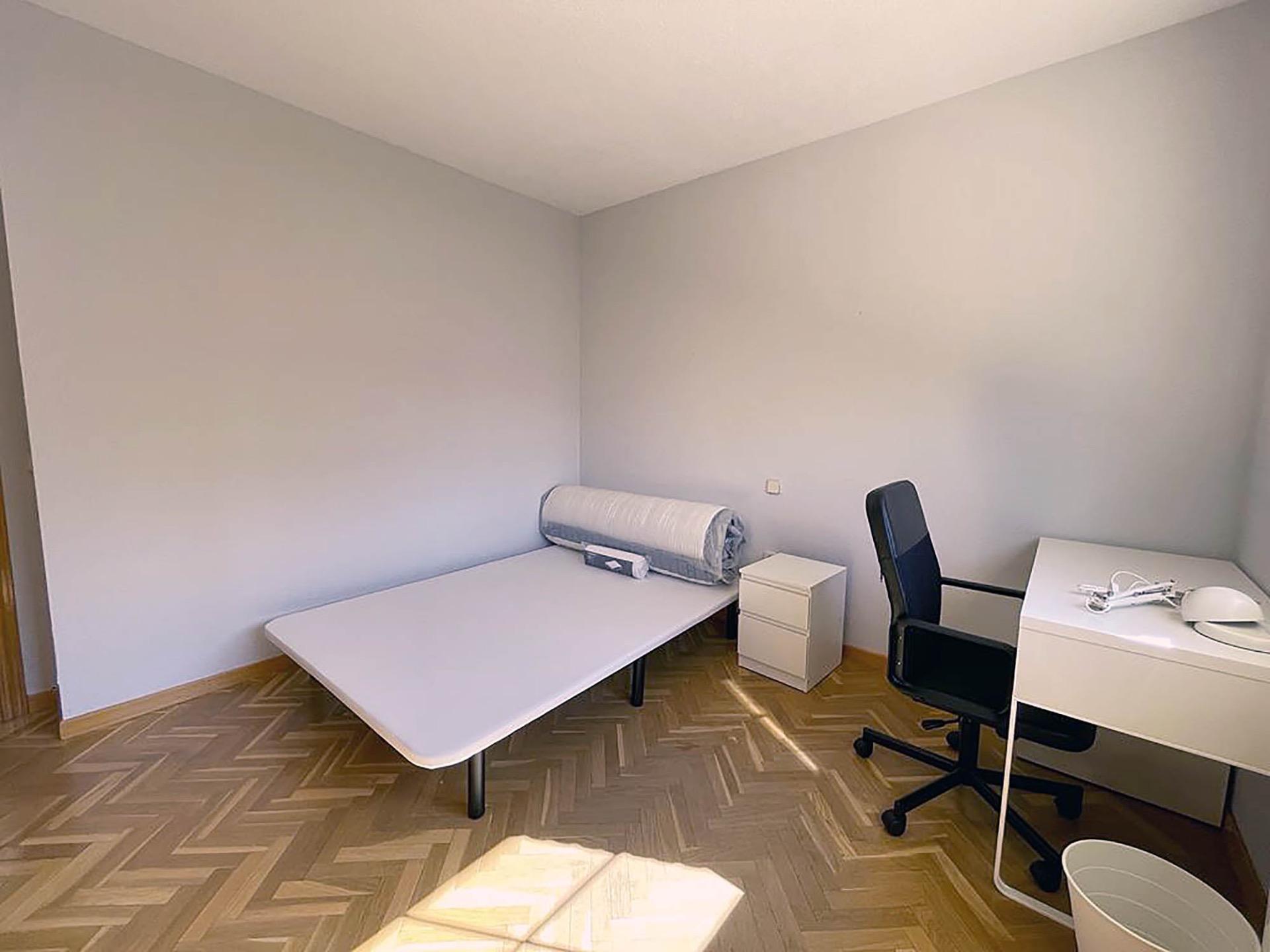 CHALET PAREADO EN ALQUILER PARA GRUPO DE ESTUDIANTES EN VILL - foto 23