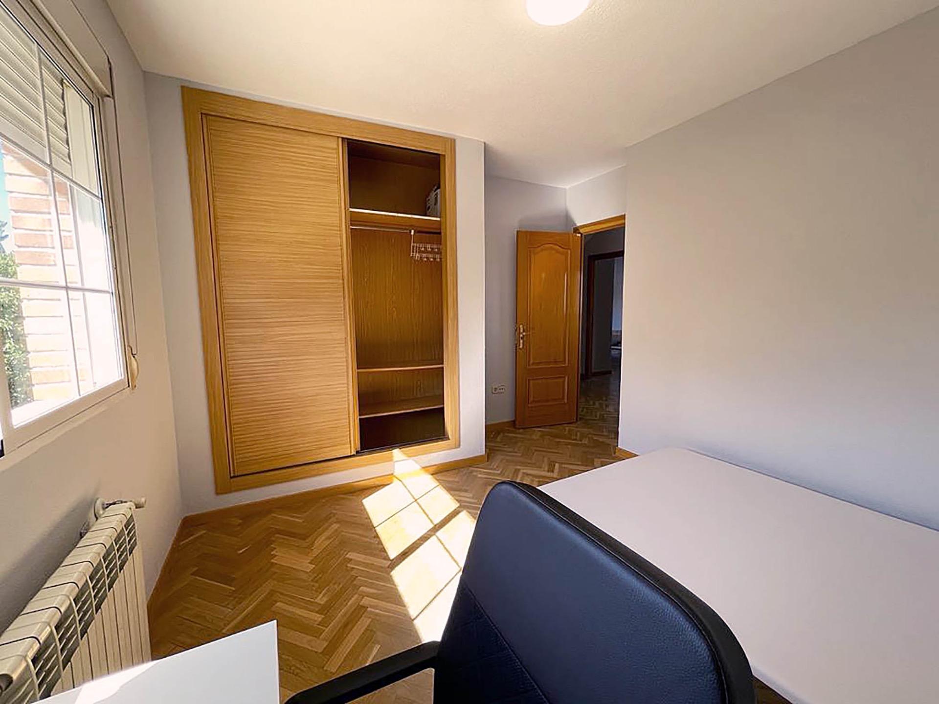 CHALET PAREADO EN ALQUILER PARA GRUPO DE ESTUDIANTES EN VILL - foto 28