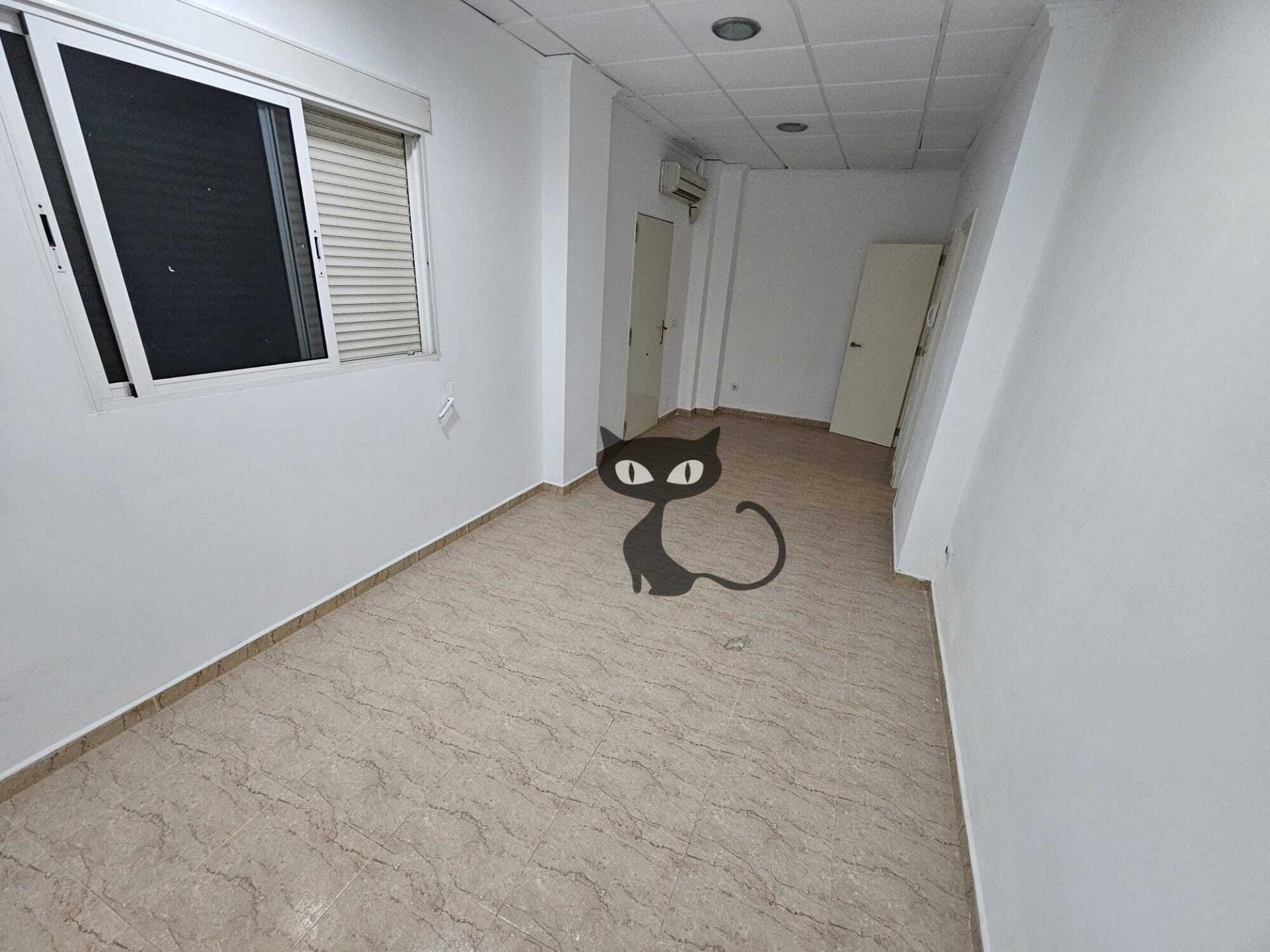 Maravilloso Local Comercial a Estrenar en Av. Principal de M