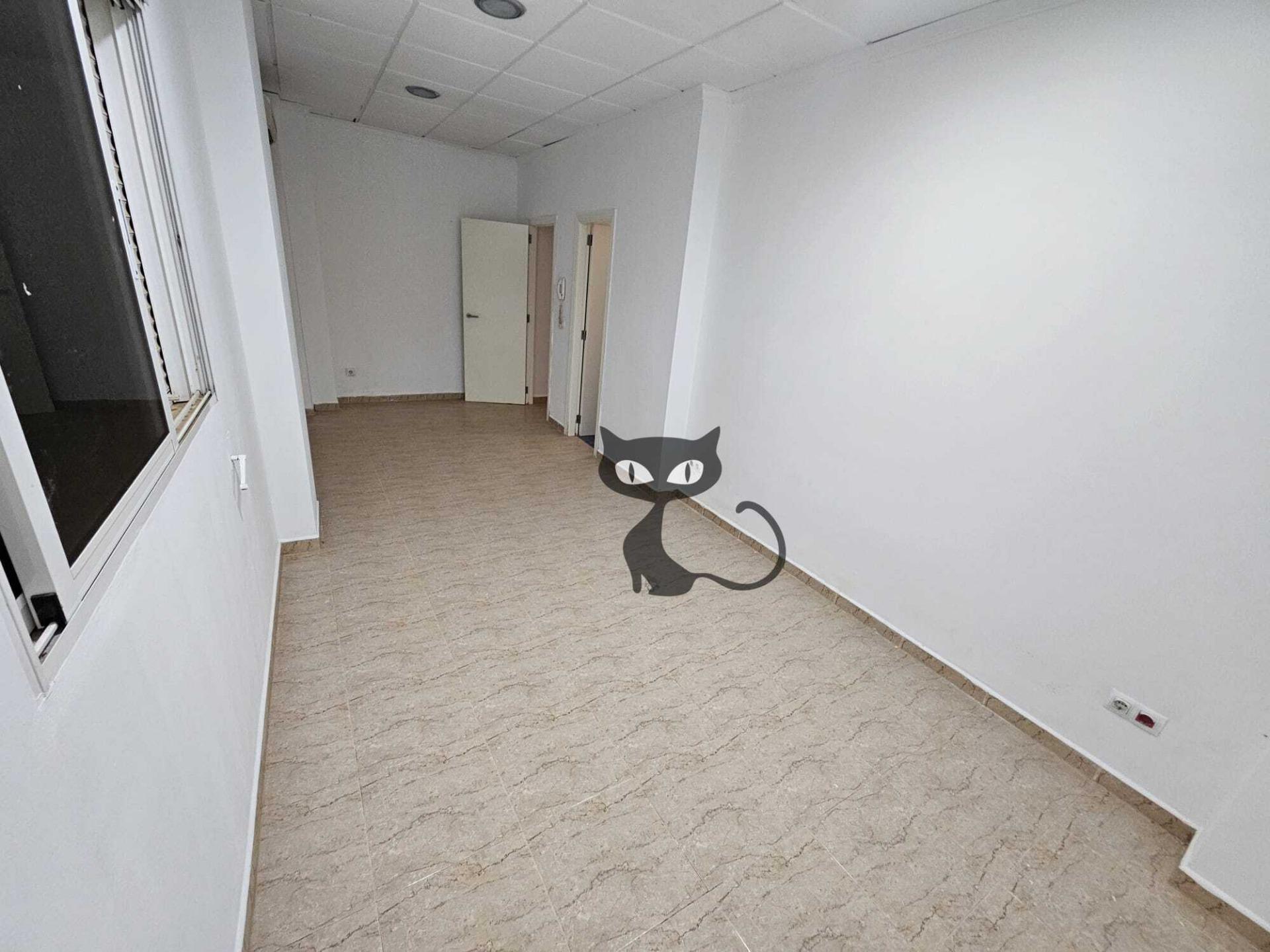 Maravilloso Local Comercial a Estrenar en Av. Principal de M - foto 4