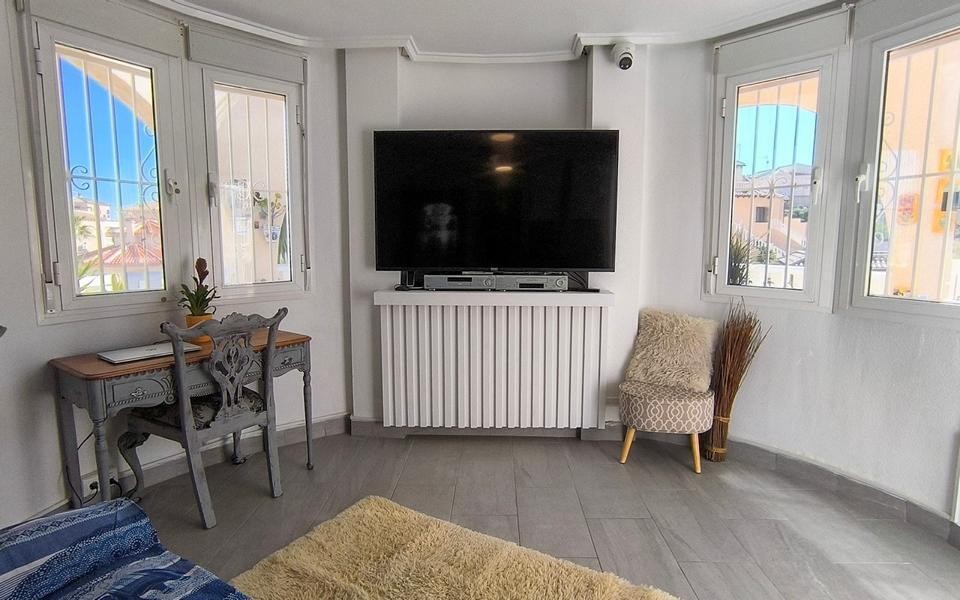 Venta de villa en Ciudad quesada, de 182m2 con 4 dormitorios - foto 18