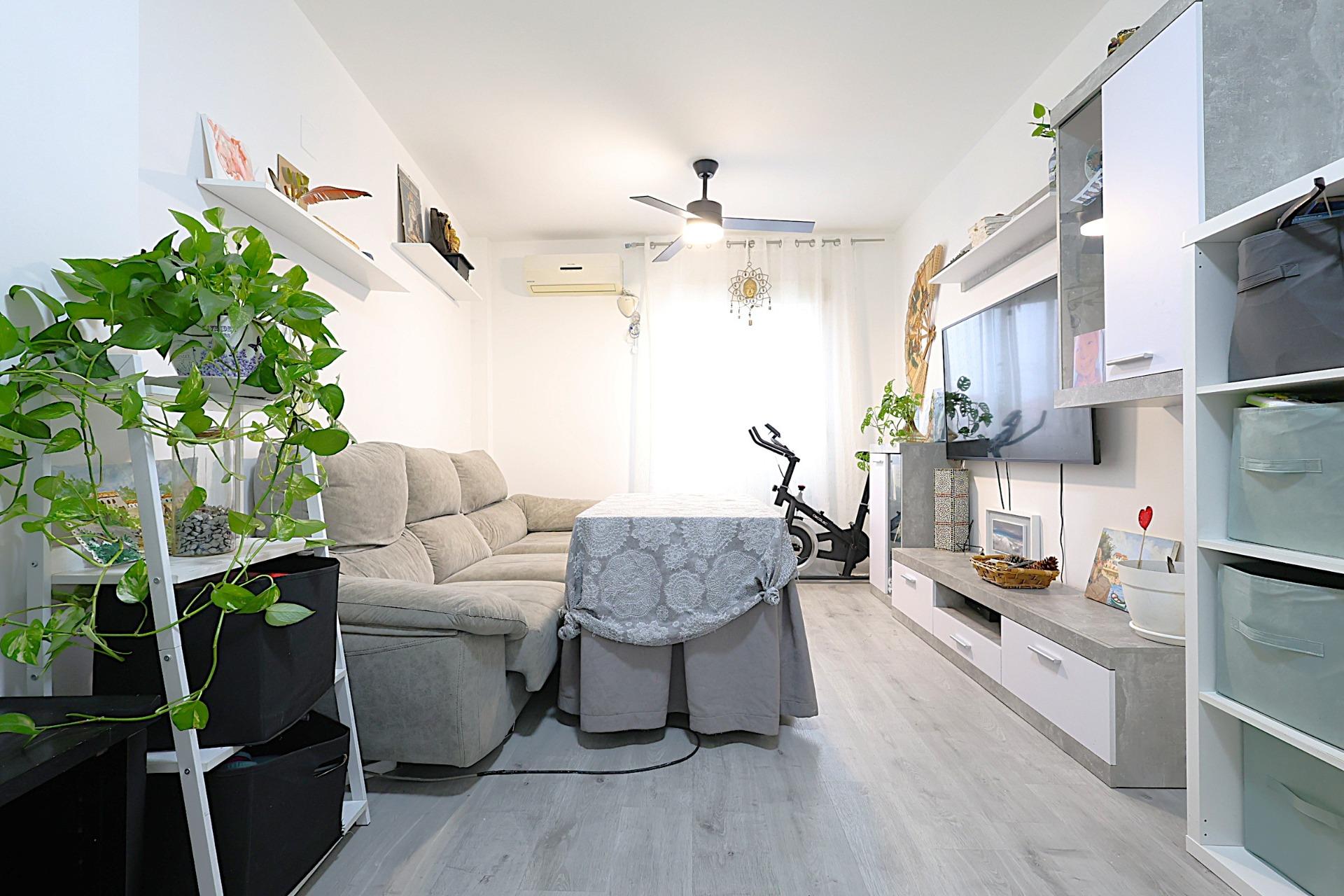 Maravilloso piso en Cullar Vega - foto 6