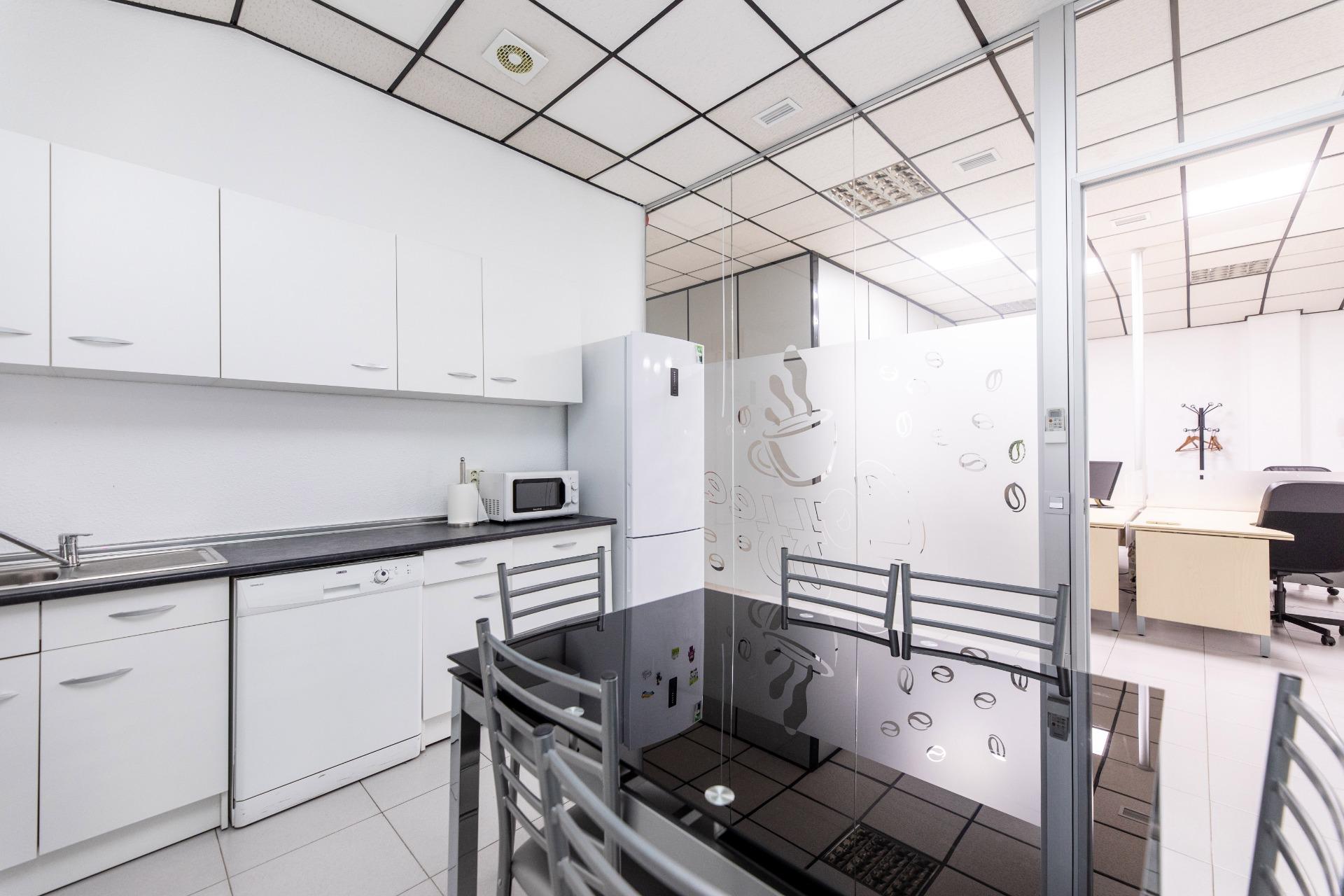 Se vende nave de oficinas alquilada, en rentabilidad - foto 16