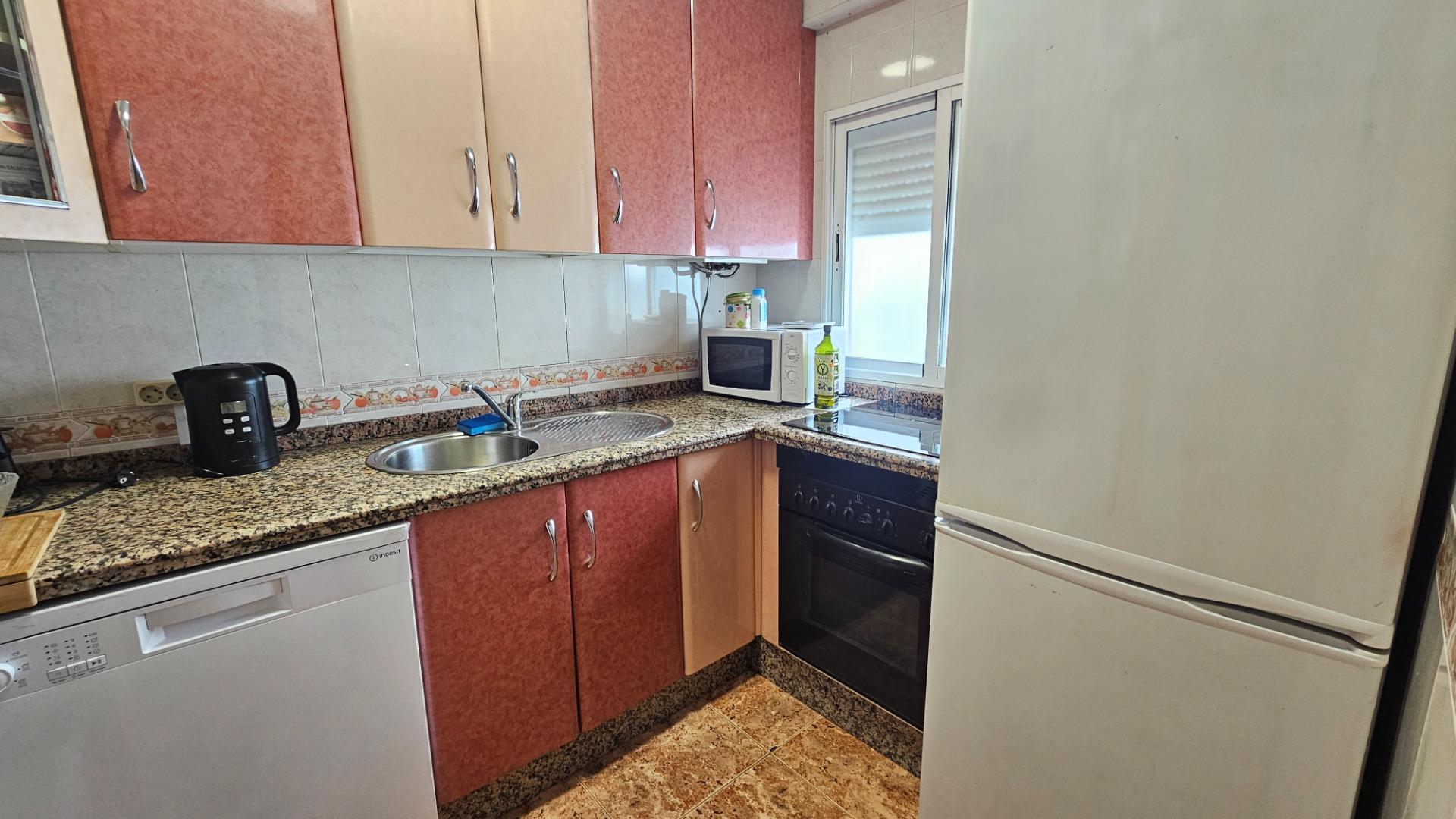 Bonito piso al lado de la estación de Renfe (Huerta de la Re - foto 21